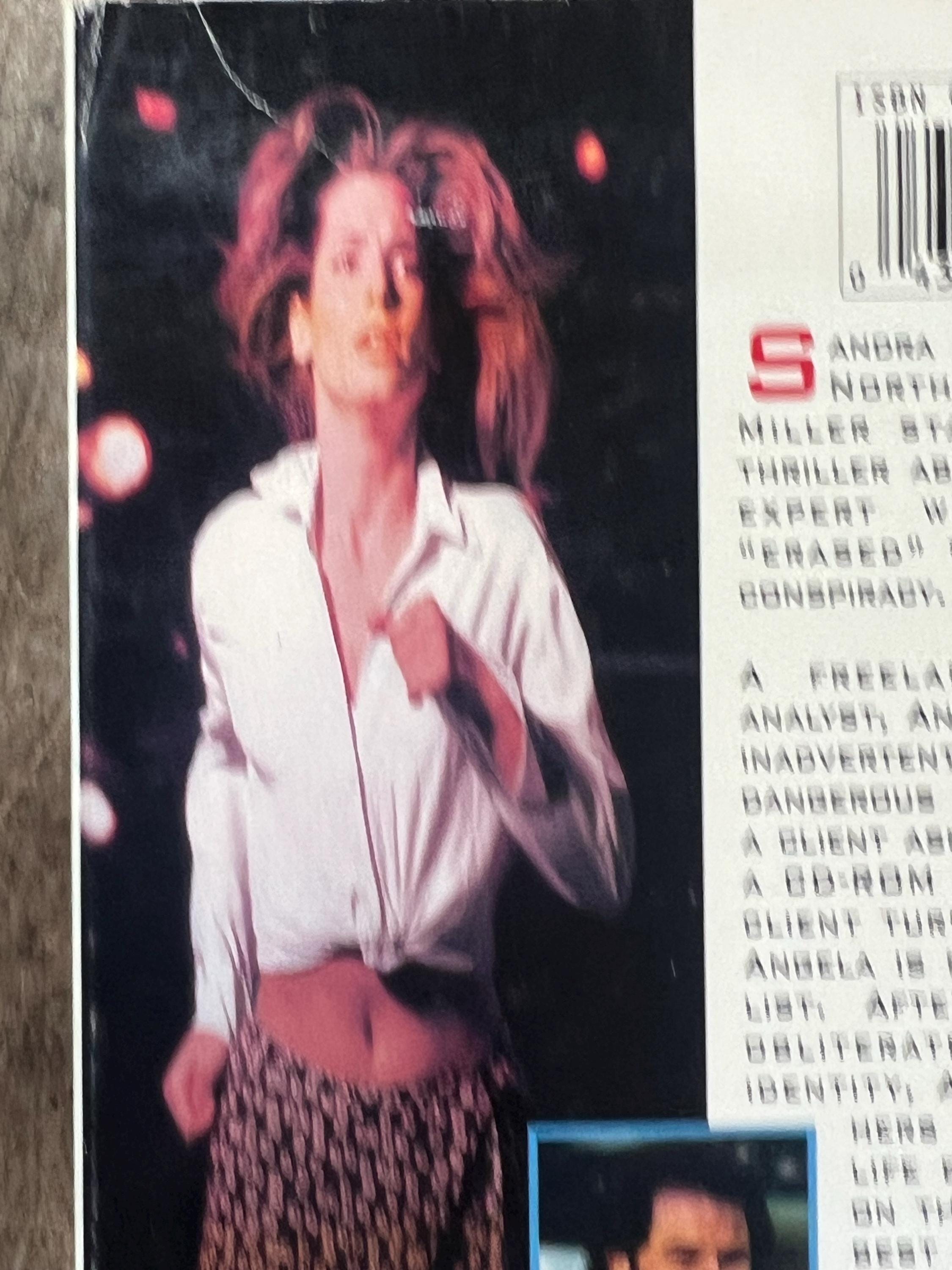 The Net - VHS Movie ( 1995 ) - Starring Sandra Bullock & Dennis Miller