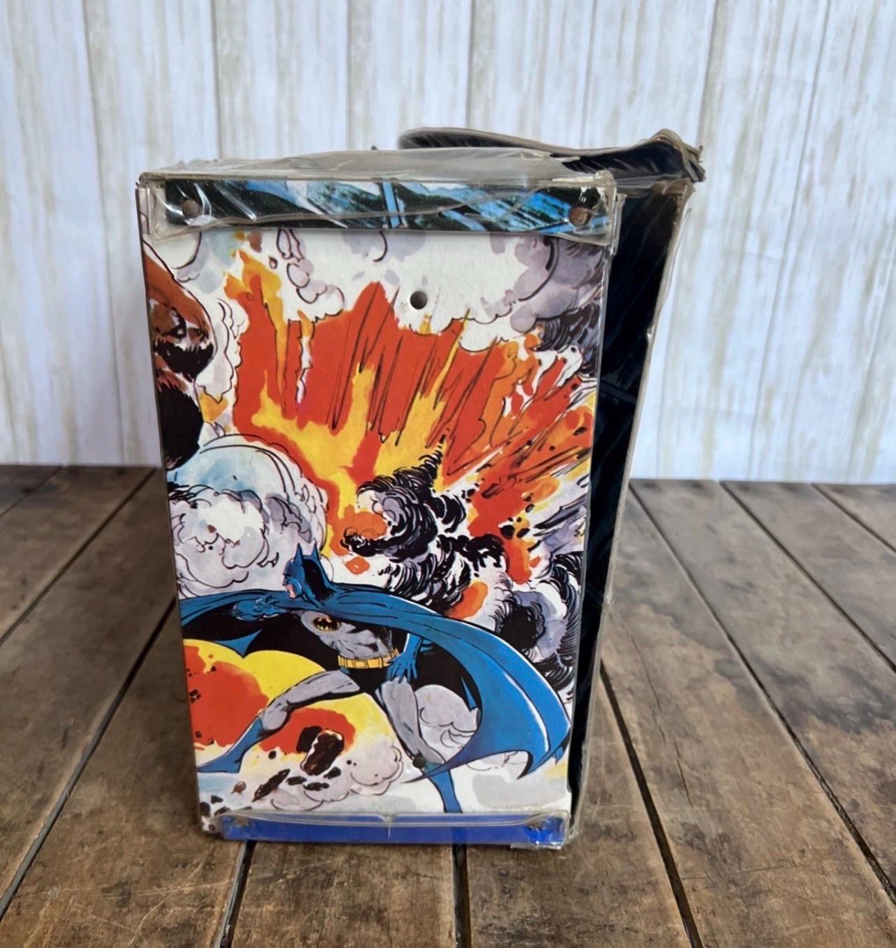 1976 Mego - Hall Of Justice Playset - Justice League Action Figure Playset