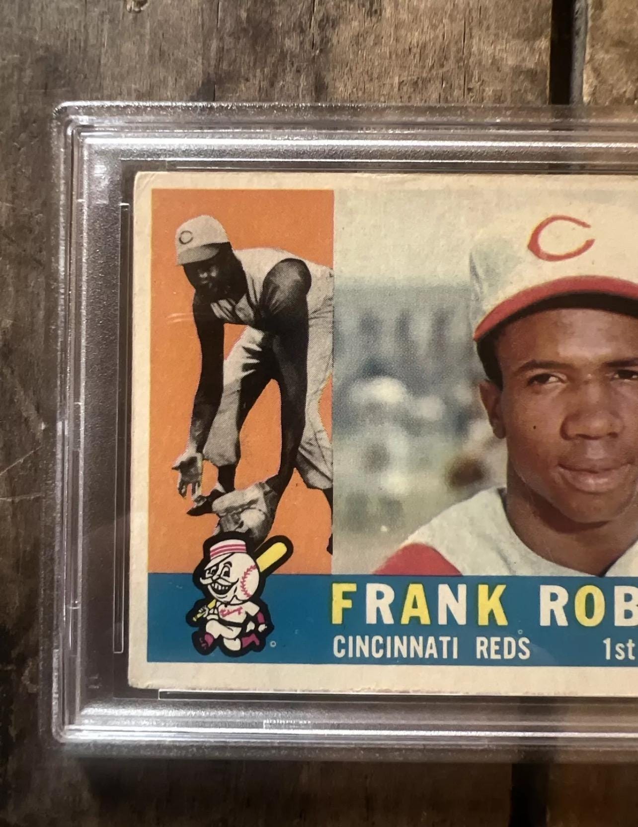 1960 Topps Frank Robinson Baseball Card - Cincinnati Reds - PSA 2 Graded