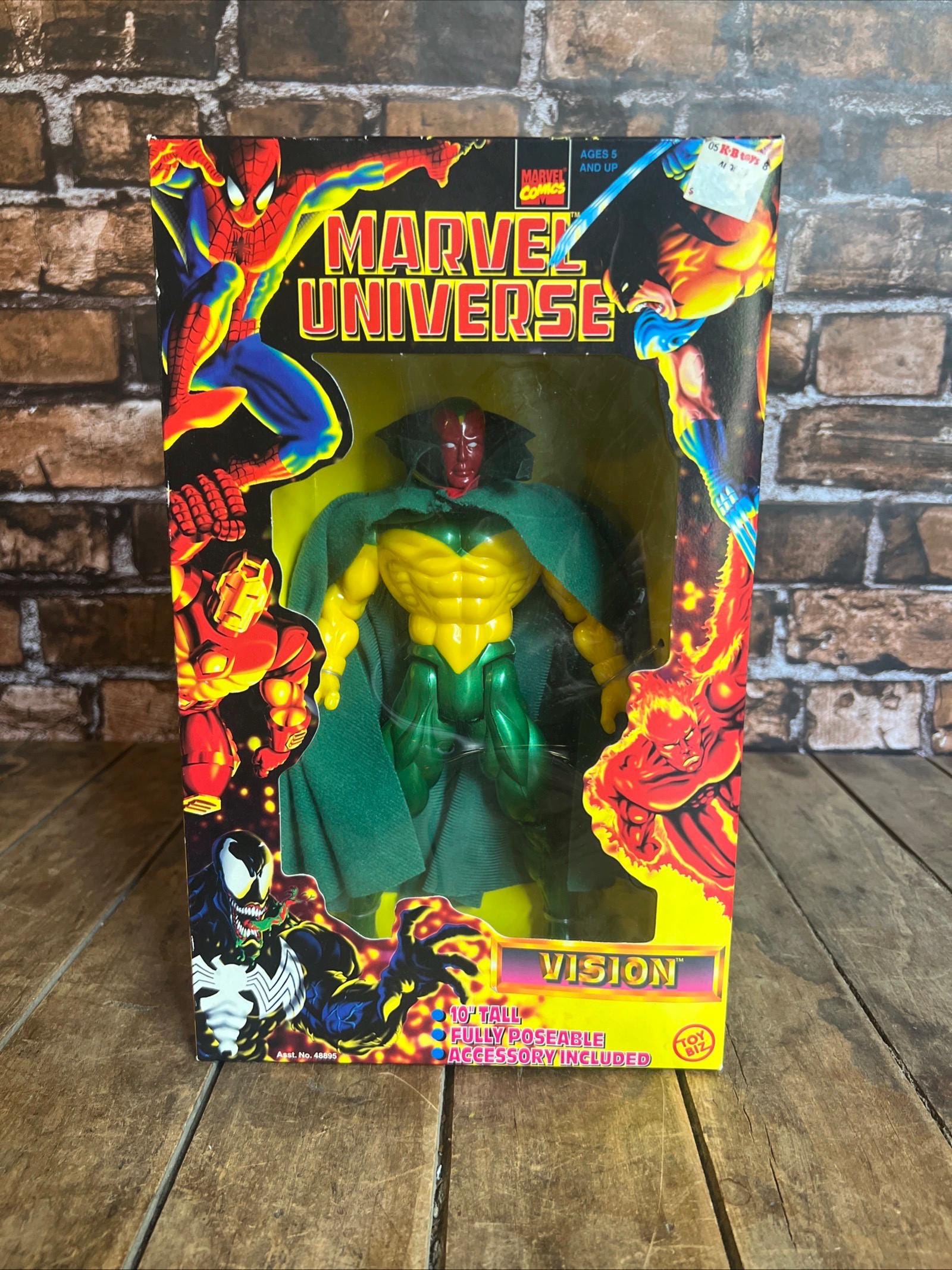 Marvel Universe VISION Action Figure - 10” Figure - ToyBiz 1997 - MIB Complete Original Box