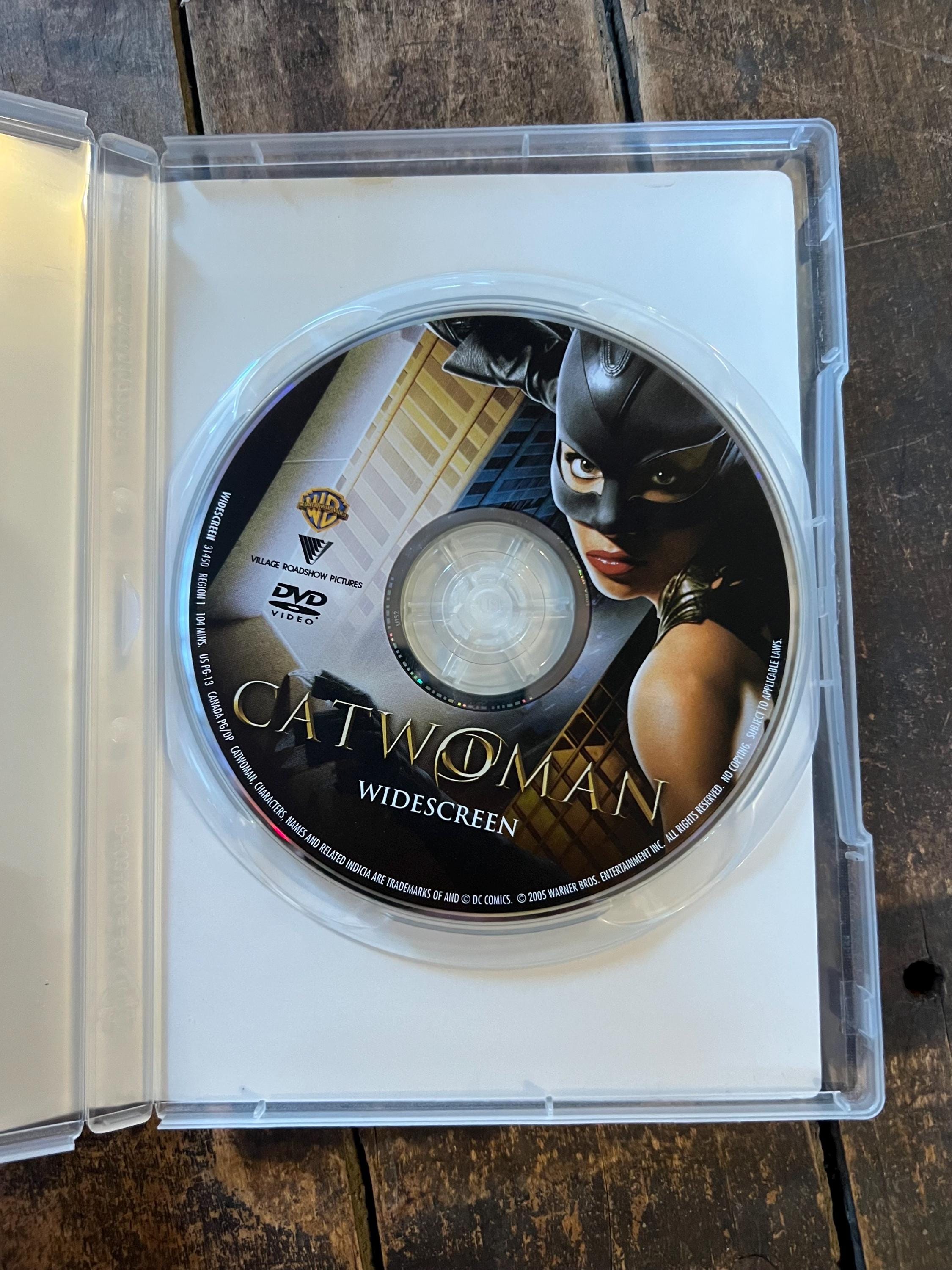 Catwoman ( DVD 2004 ) Starring - Halle Berry, Sharon Stone & Benjamin Bratt