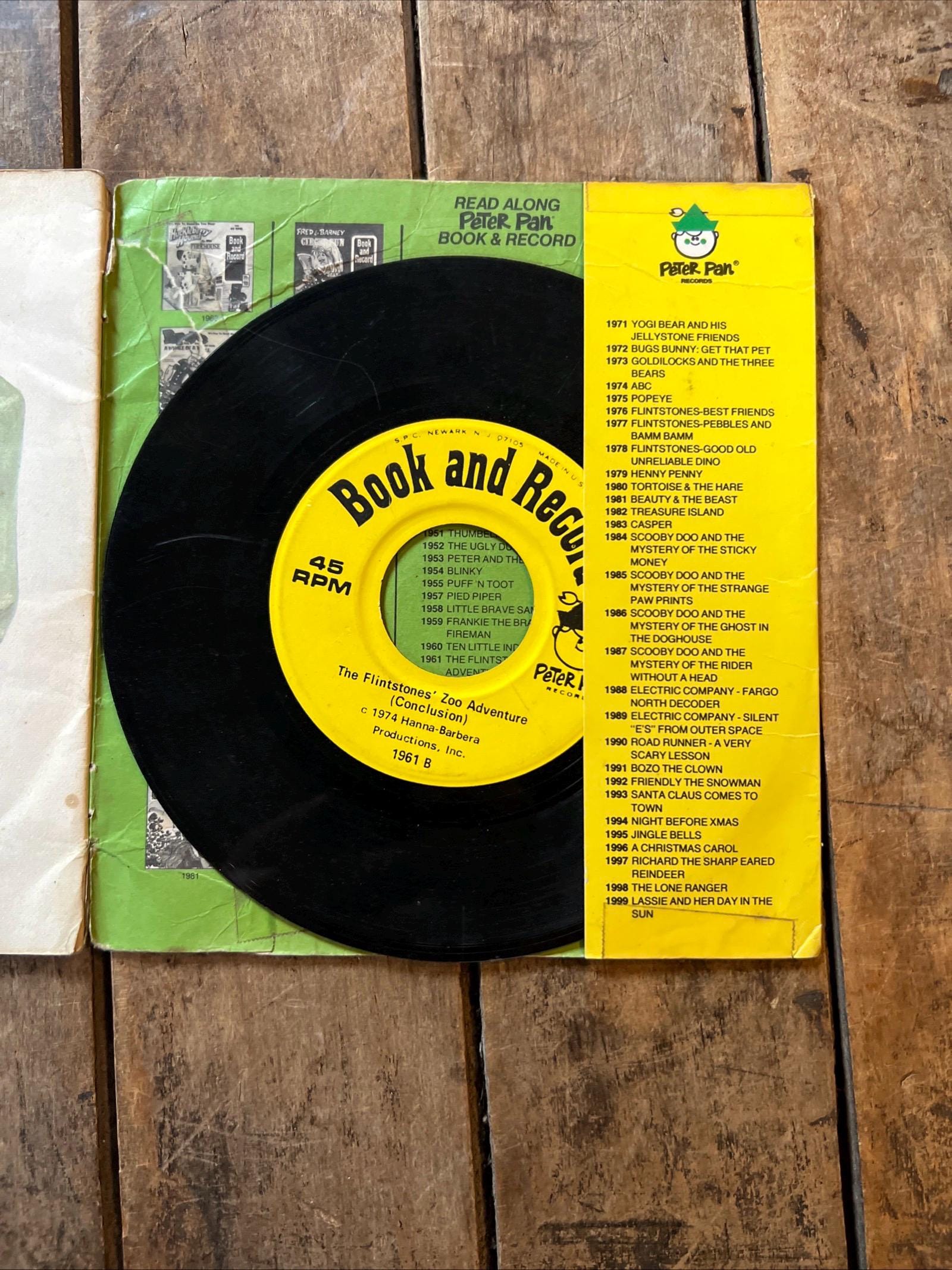 1974 Peter Pan Records - The FLINTSTONES Zoo Adventures - Book And 45 Record - Made in USA