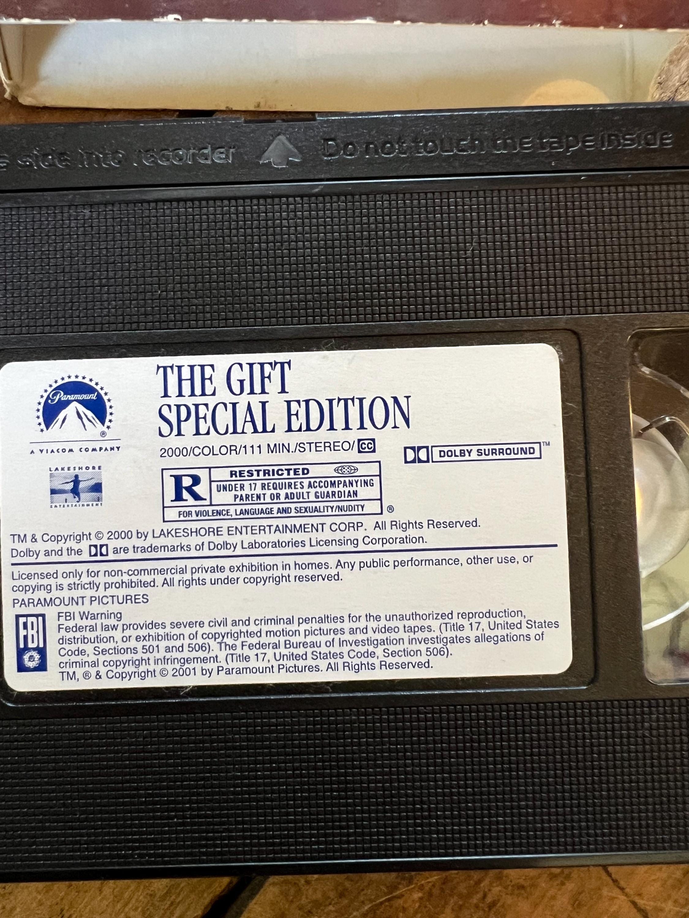 The Gift ( VHS 2000) Starring - Cate Blanchett, Katie Holmes & Hilary Swank
