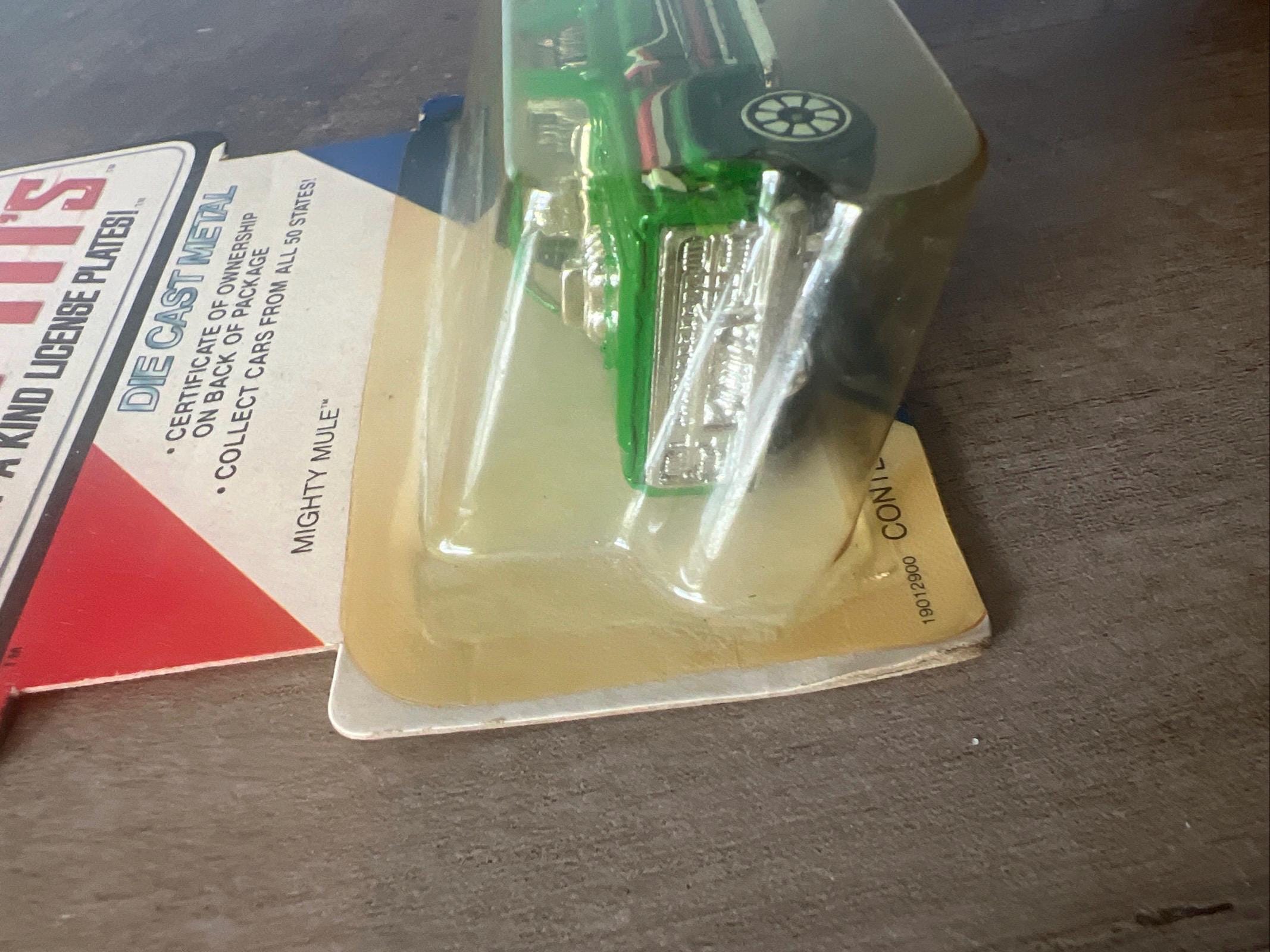 1981 Kenner FAST 111's Mighty Mule Die Cast SUV - Sealed on Card