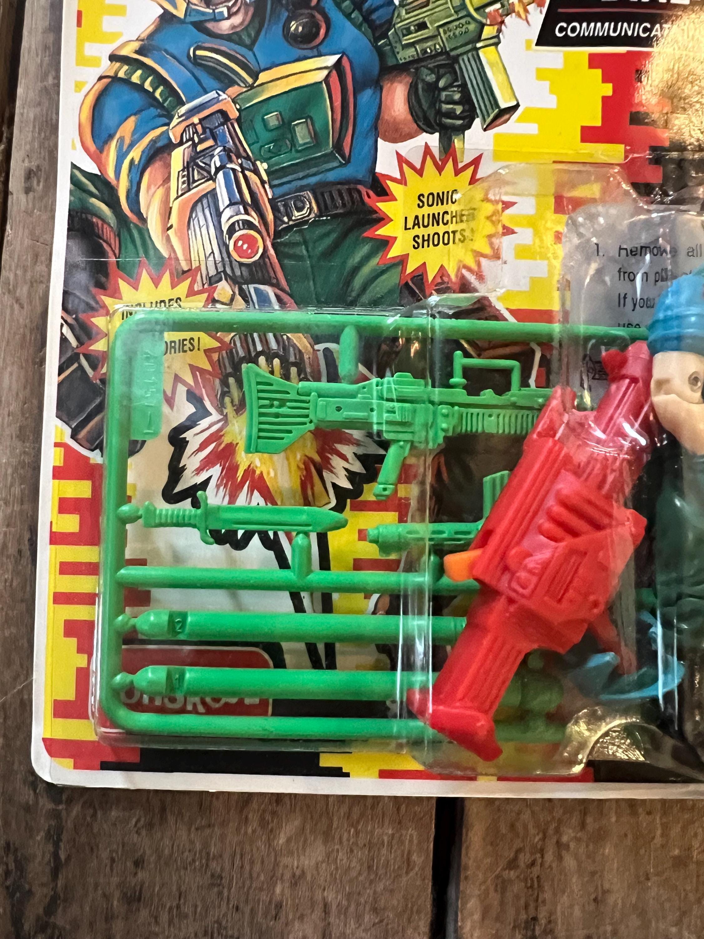 1996 Hasbro GI JOE -  Funskool Dial-Tone - Action Figure - Rare Original Card