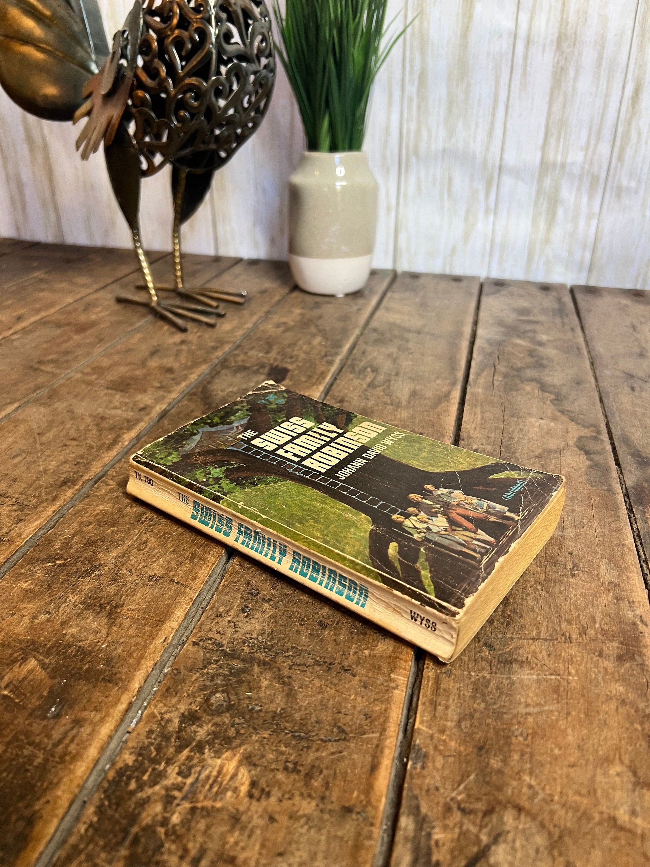 The Swiss Family Robinson: 1969 Scholastic 1st Printing Paperback