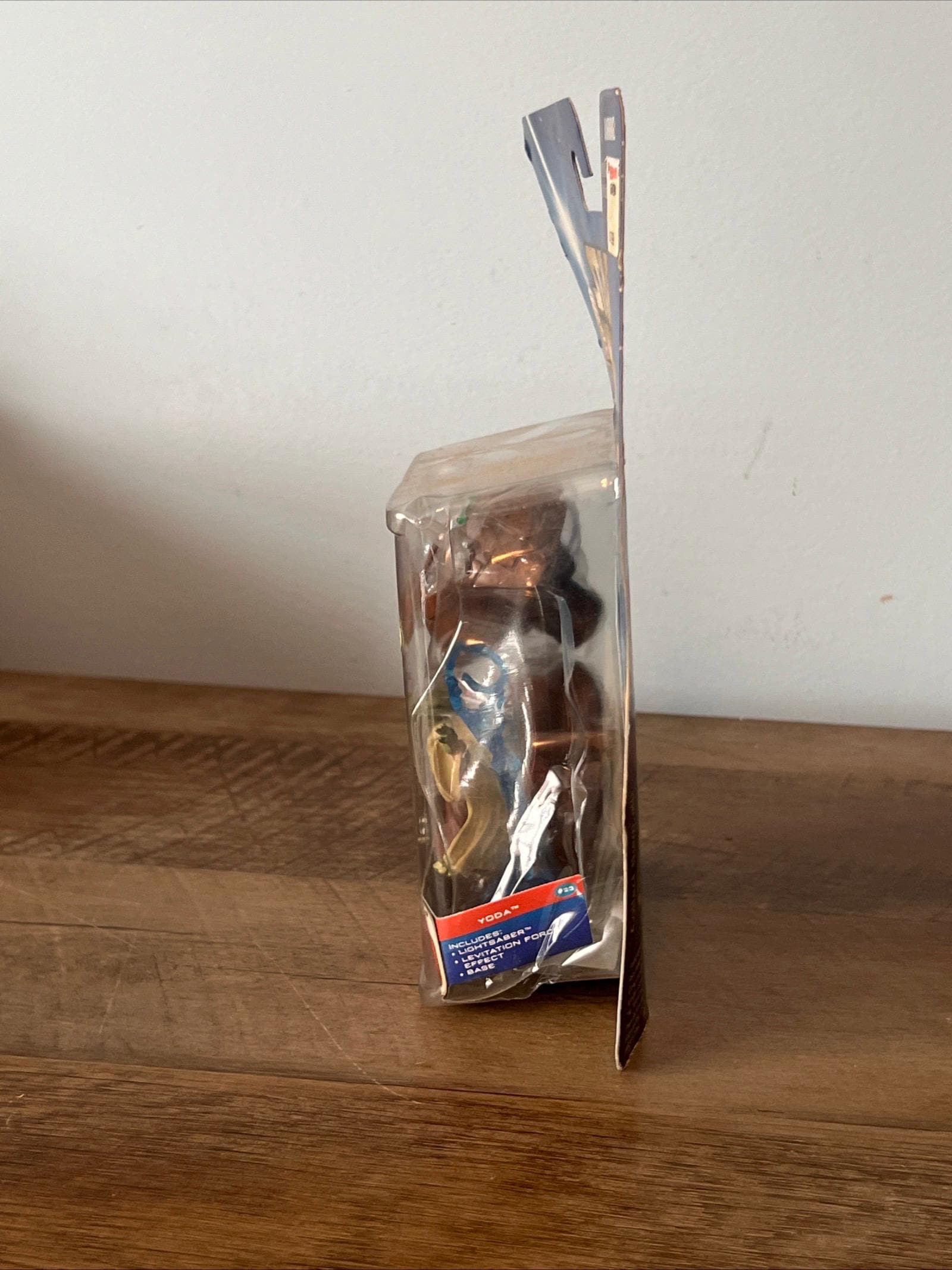 2002 Hasbro Star Wars - YODA Jedi Master Action Figure Attack Of The Clones MOC Hasbro