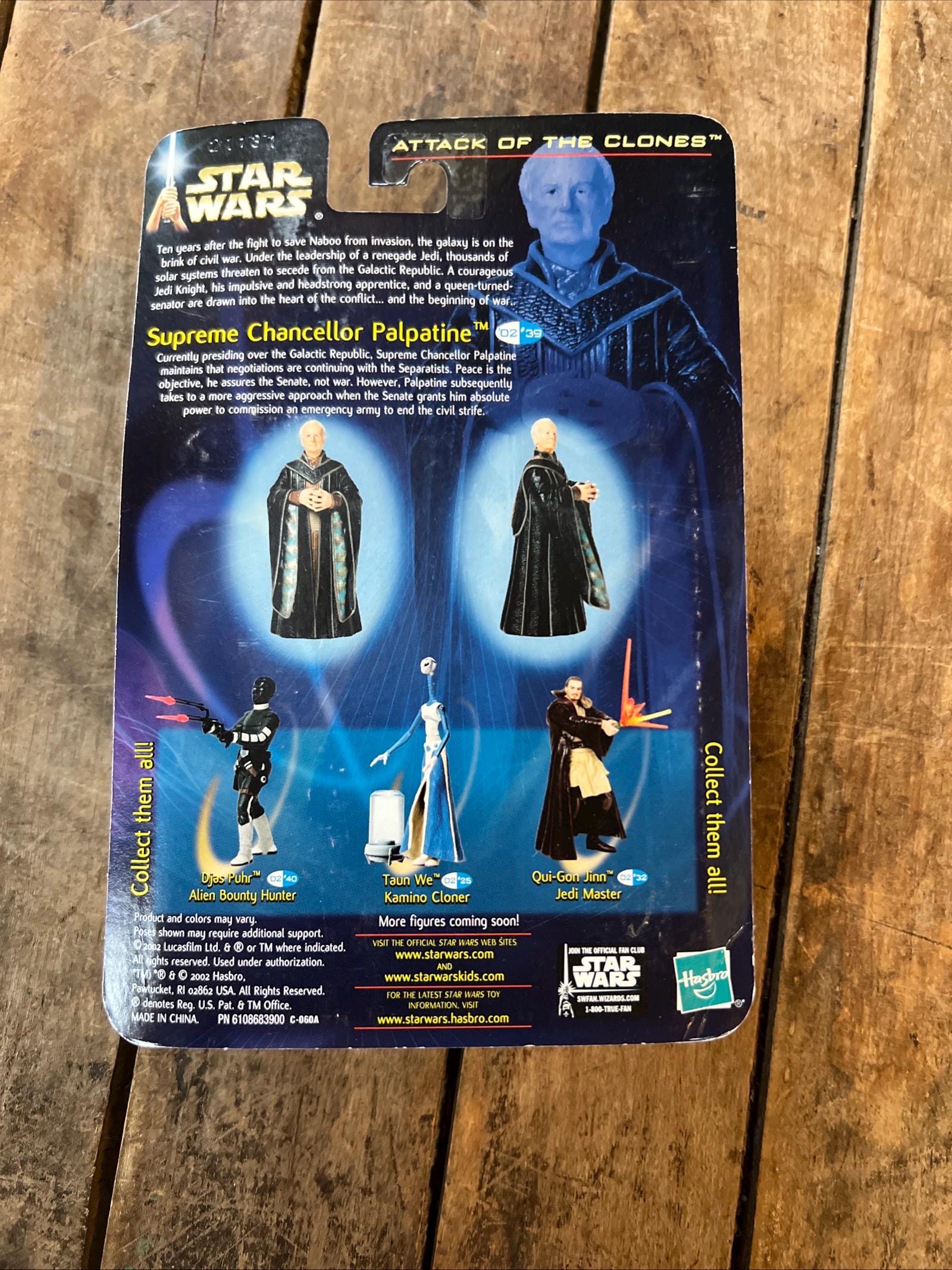 2002 Hasbro Star Wars - Attack of the Clones - Supreme Chancellor Palpatine Action Figure - Original Card - Star Wars Collectible