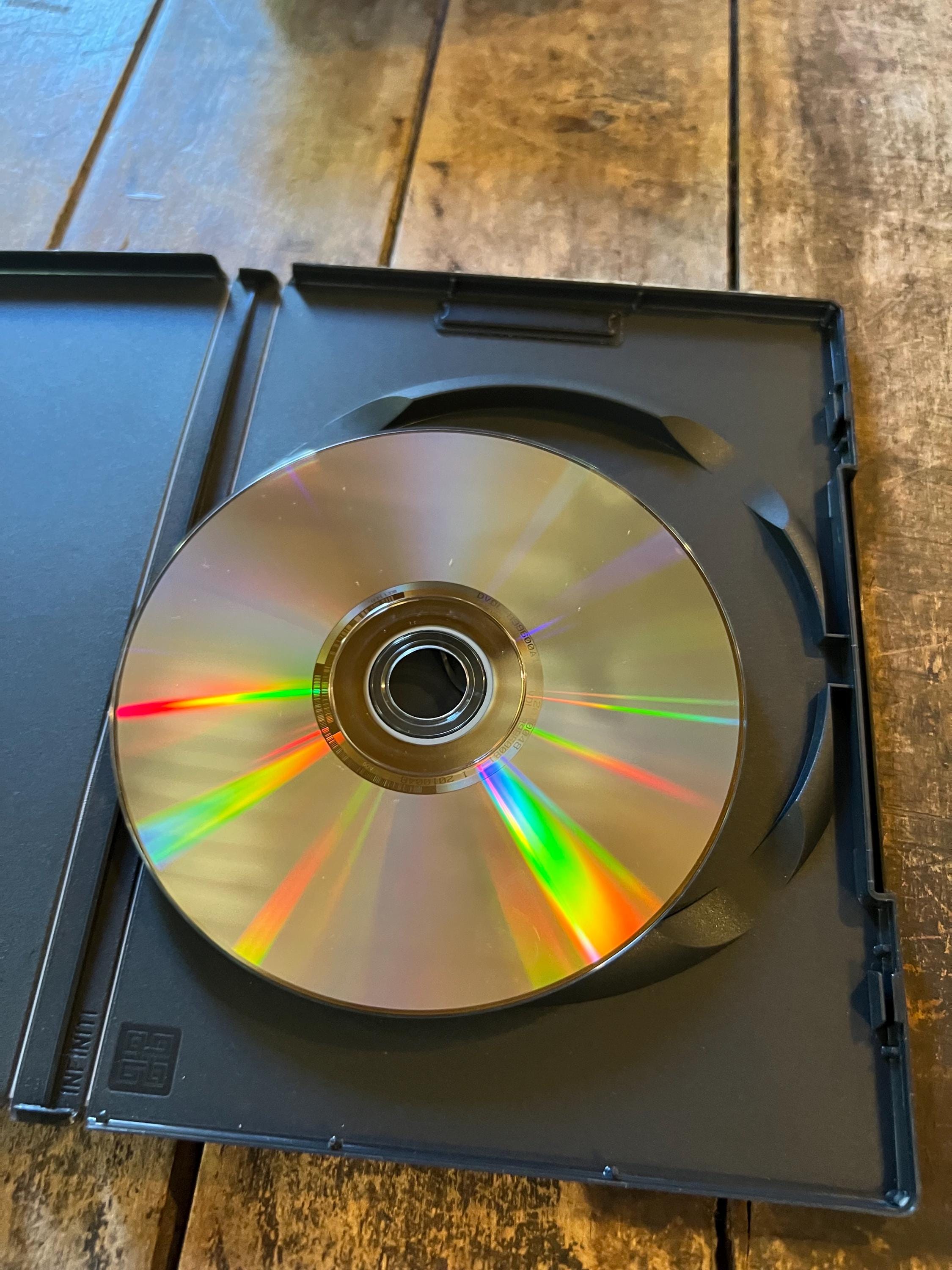 PUSH ( DVD  )  SCI-fi / Thriller Starring - Dakota Fanning & Chris Evans