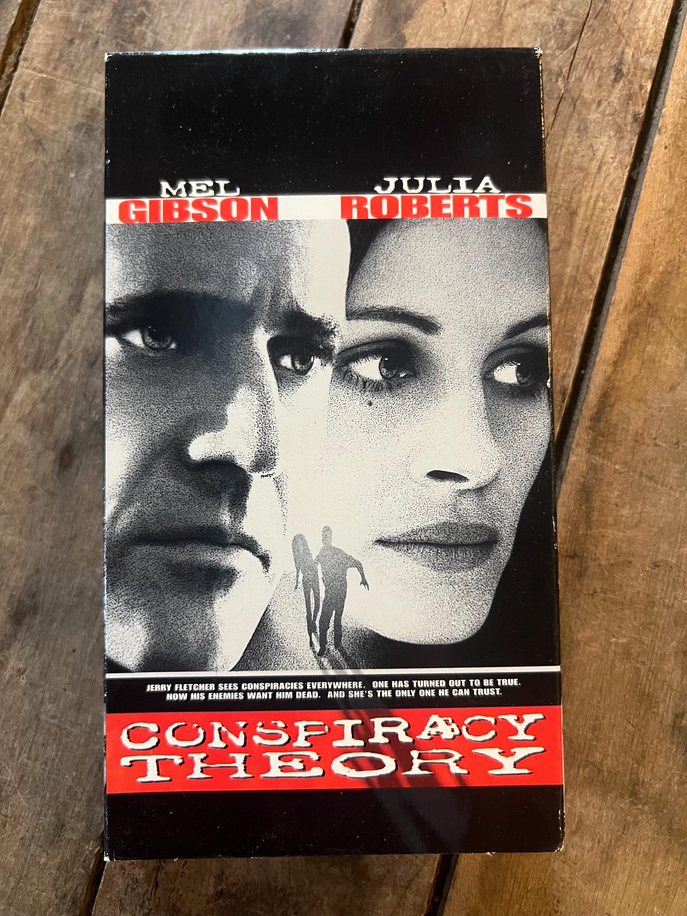 Conspiracy Theory ( VHS 1997) Starring - Mel Gibson & Julia Roberts