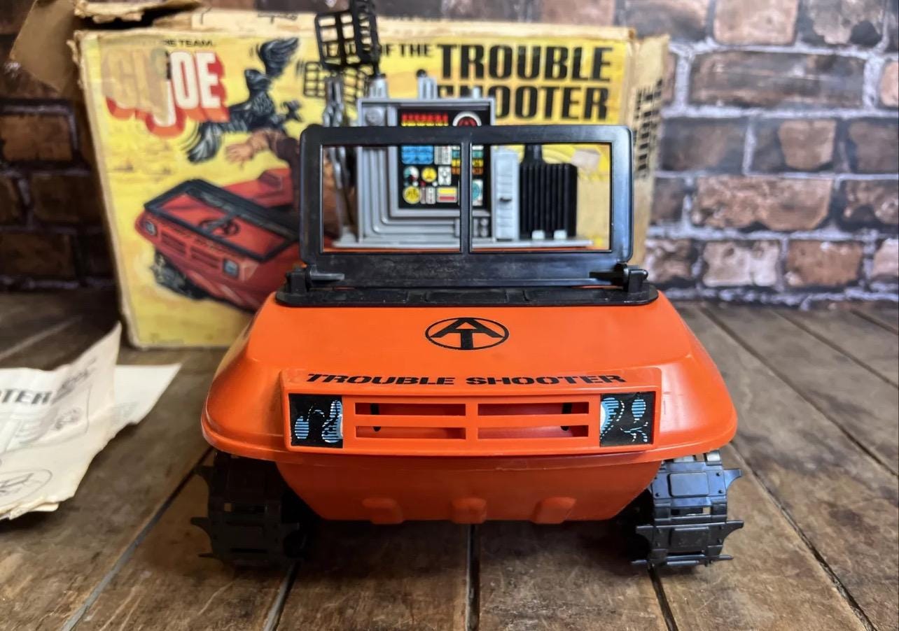 Vintage 1974 GI JOE Adventure Team - Fate Of The Trouble Shooter Set