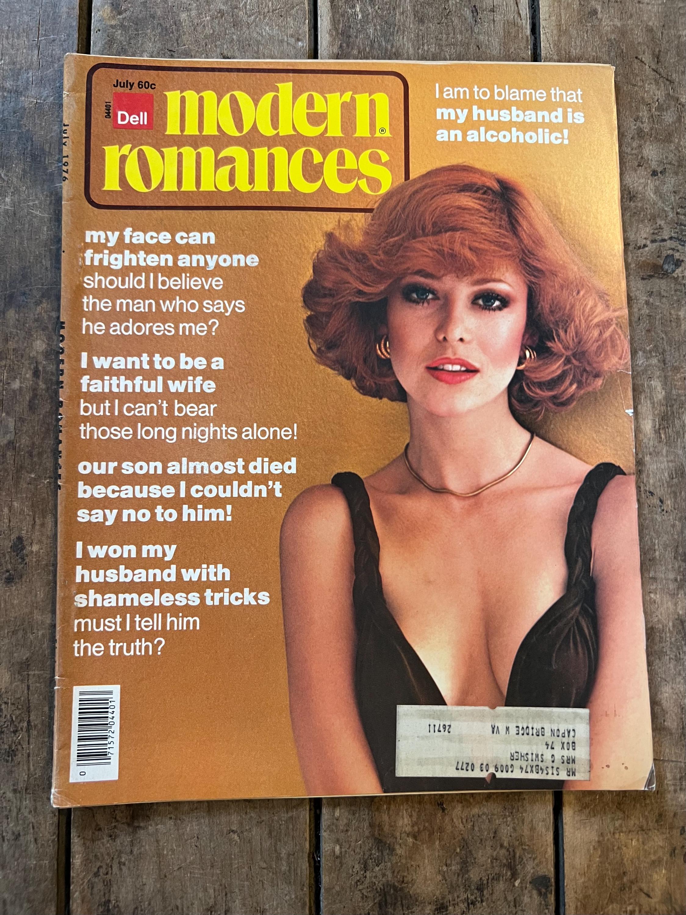 Dell Modern Romances Magazine (July 1976)  Magazine For The Young Homemaker