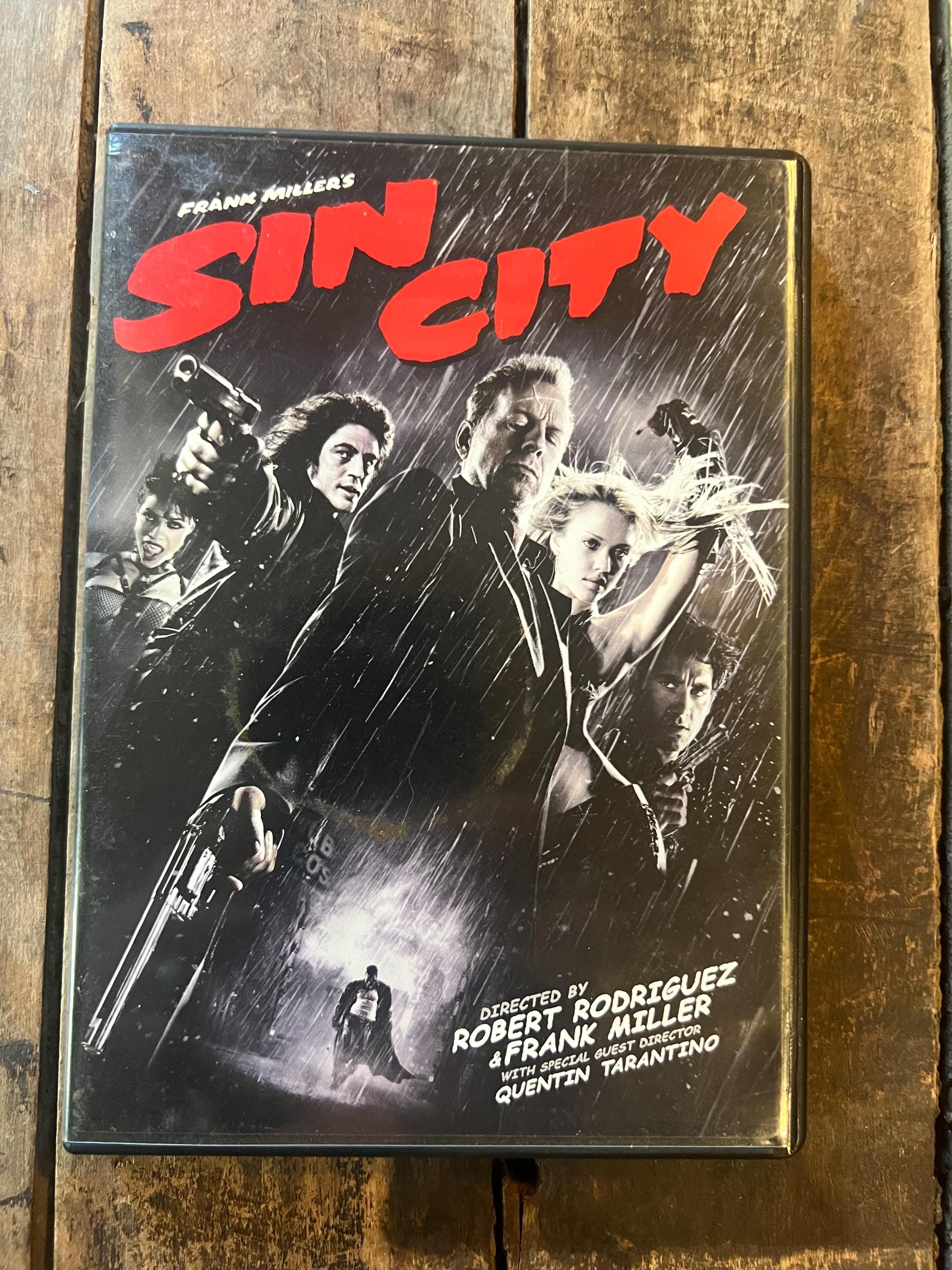 Sin City ( DVD 2005 )  Starring Bruce Willis, Mickey Rourke & Jessica Alba