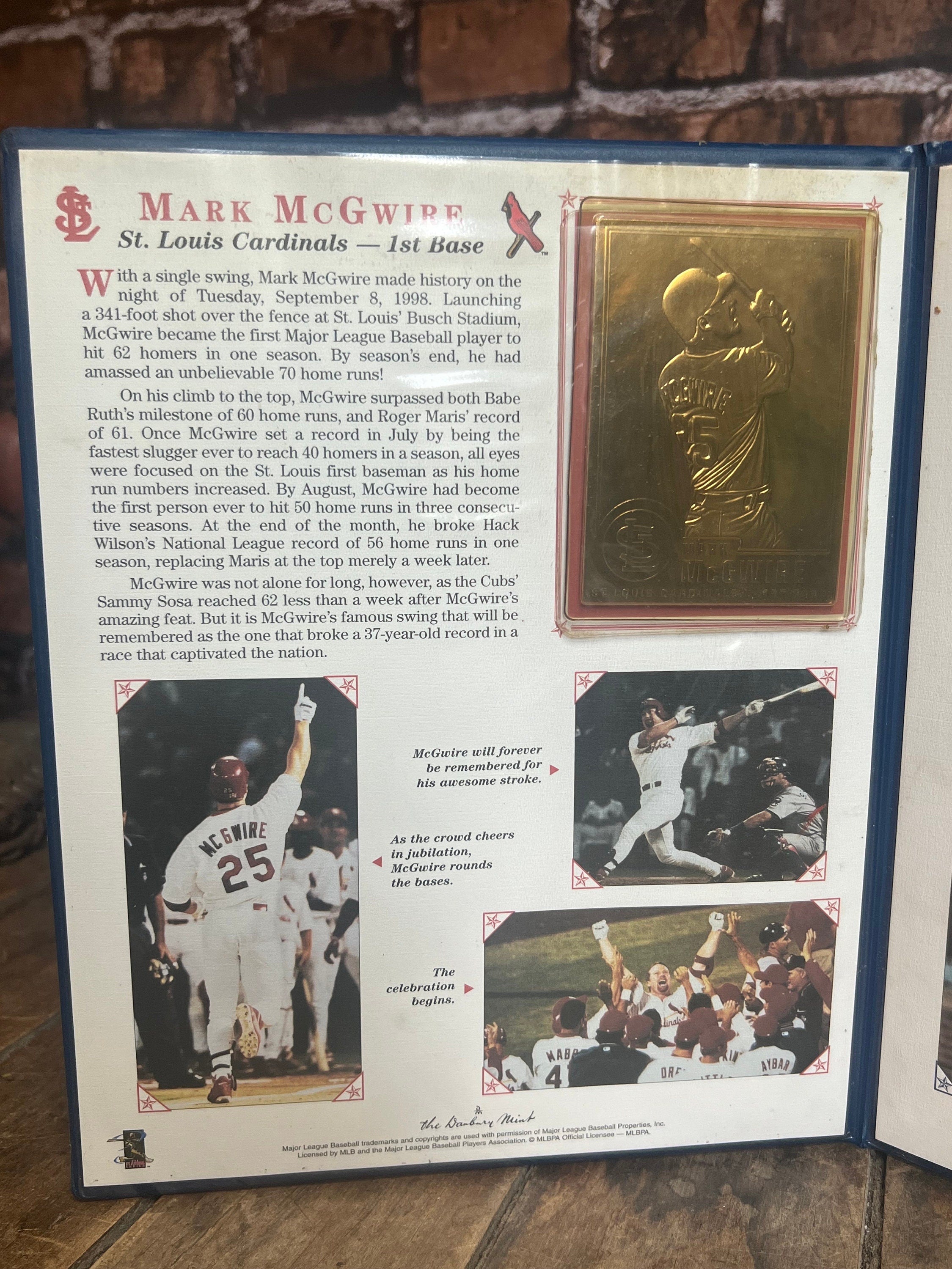 Vintage 1998 MLB McGwire & Sosa 22kt Gold Card: Home Run Record