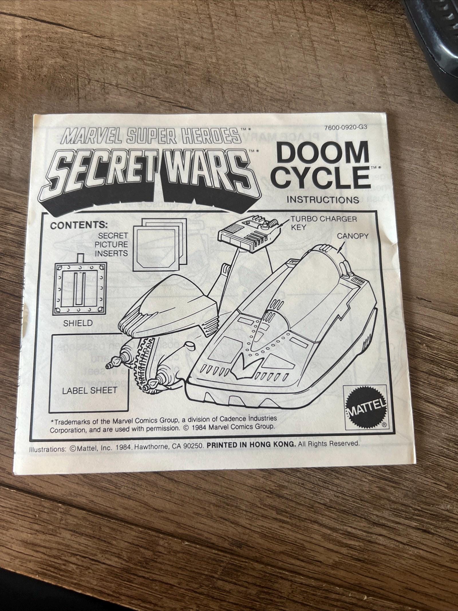 Vintage 1984 Mattel - Marvel Super Heroes Secret Wars - DOOM CYCLE & Original Box with Instructions
