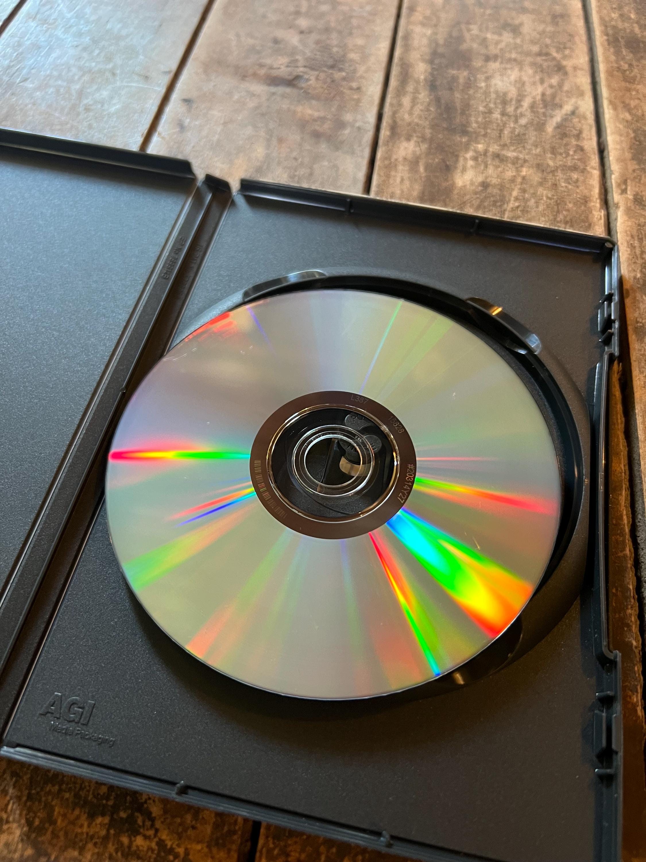 PERFUME ( DVD 2001 )  Comedy Starring Carmen Electra & Jeff Goldblum