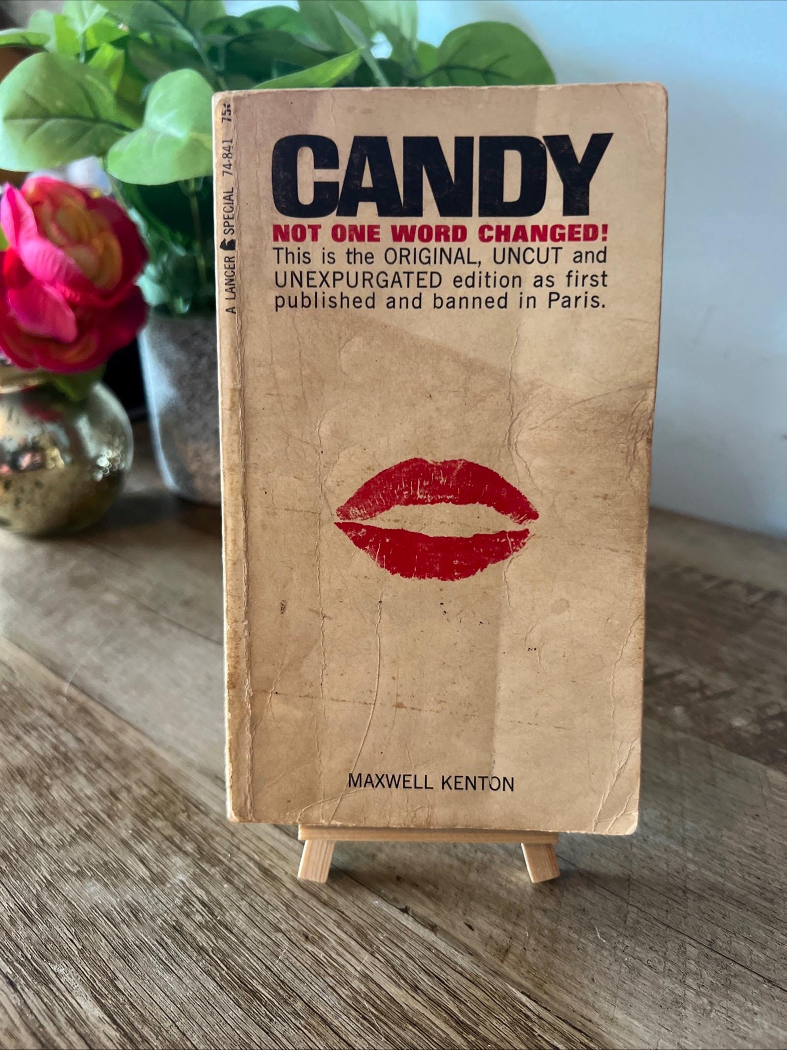 Candy by Maxwell Kenton ( 1965 Lancer Books Paperback)