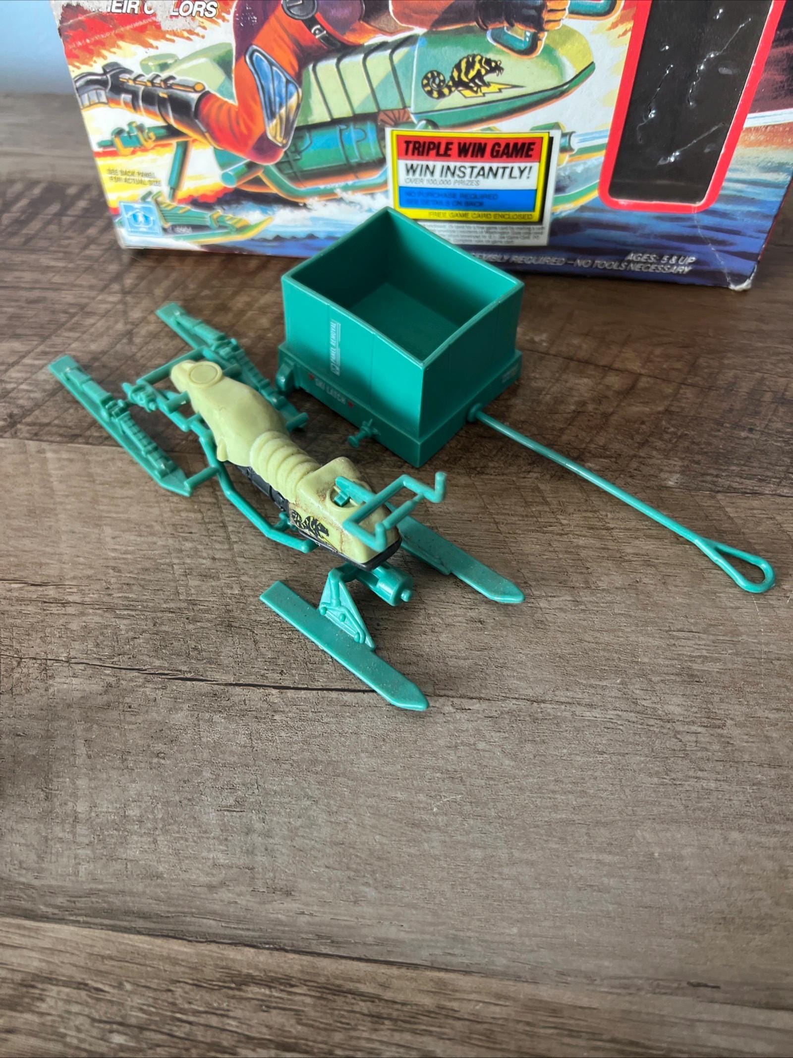 Vintage 1984 GI JOE Zartan Swamp Skier Action Figure with Box