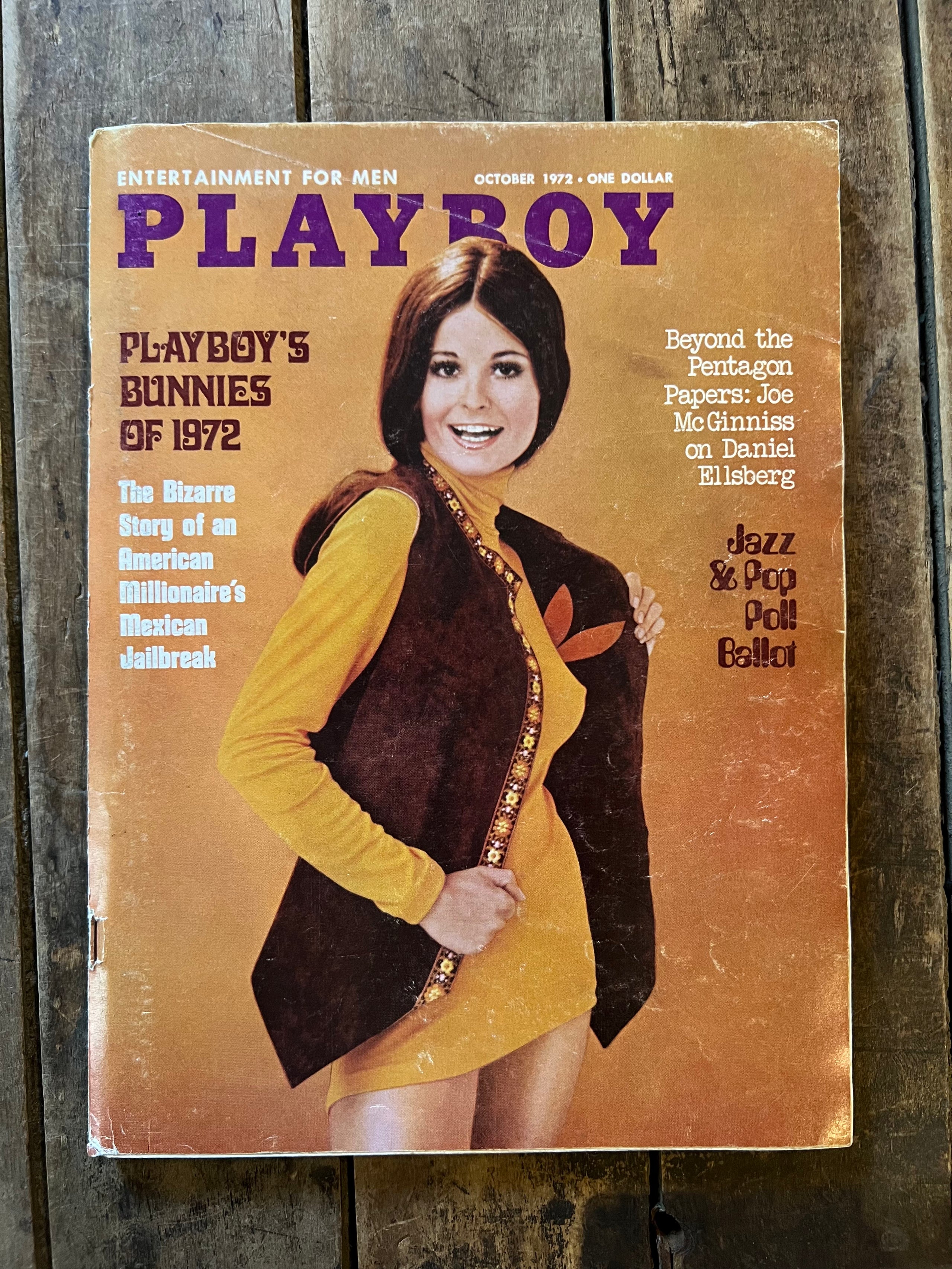 Playboy Magazine - October 1972 Issue - Centerfold Model Sharon Johansen
