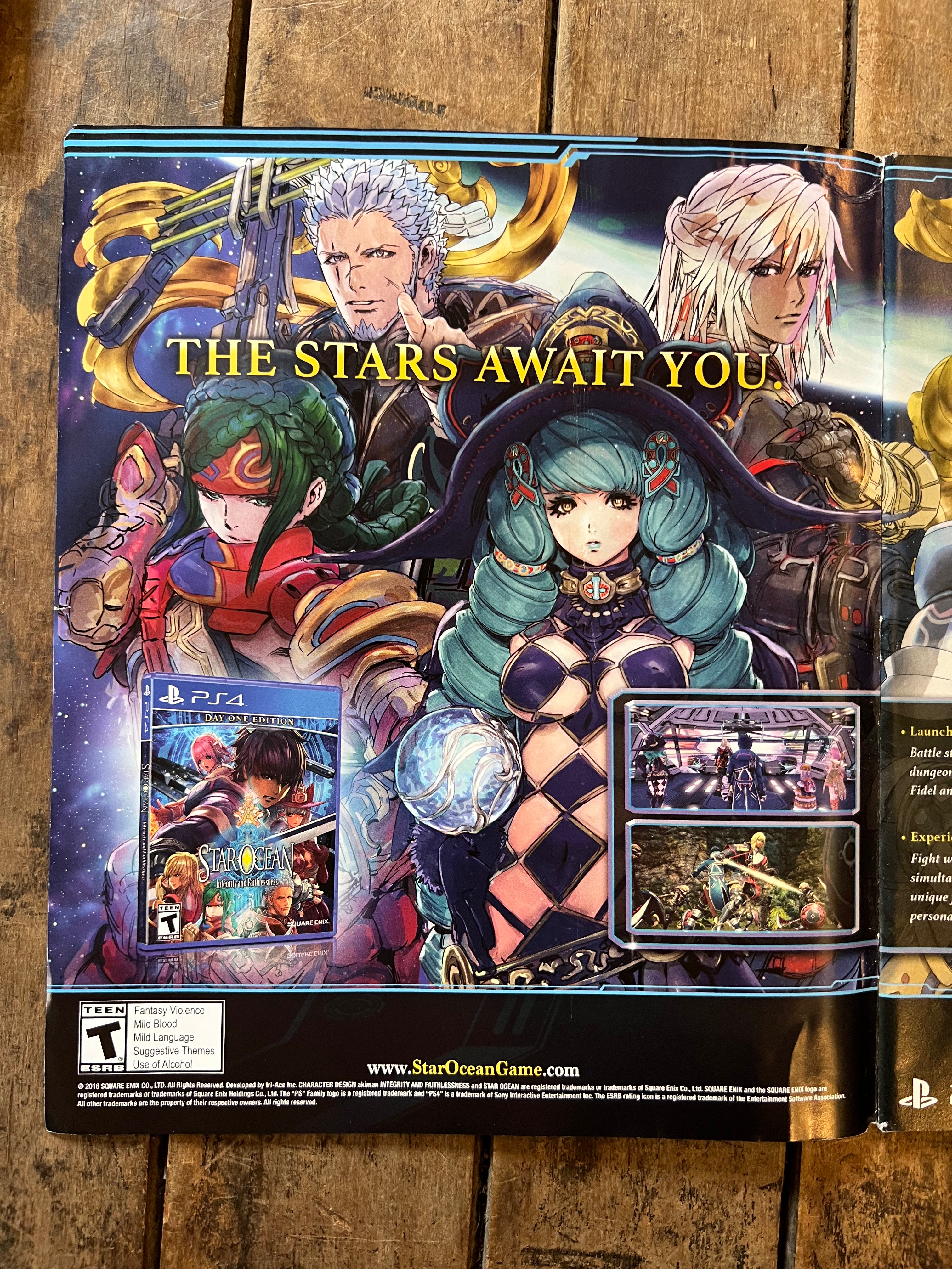 OTAKU USA Magazine August 2016 - PSYCHO PASS - Anime - Manga - Cosplay