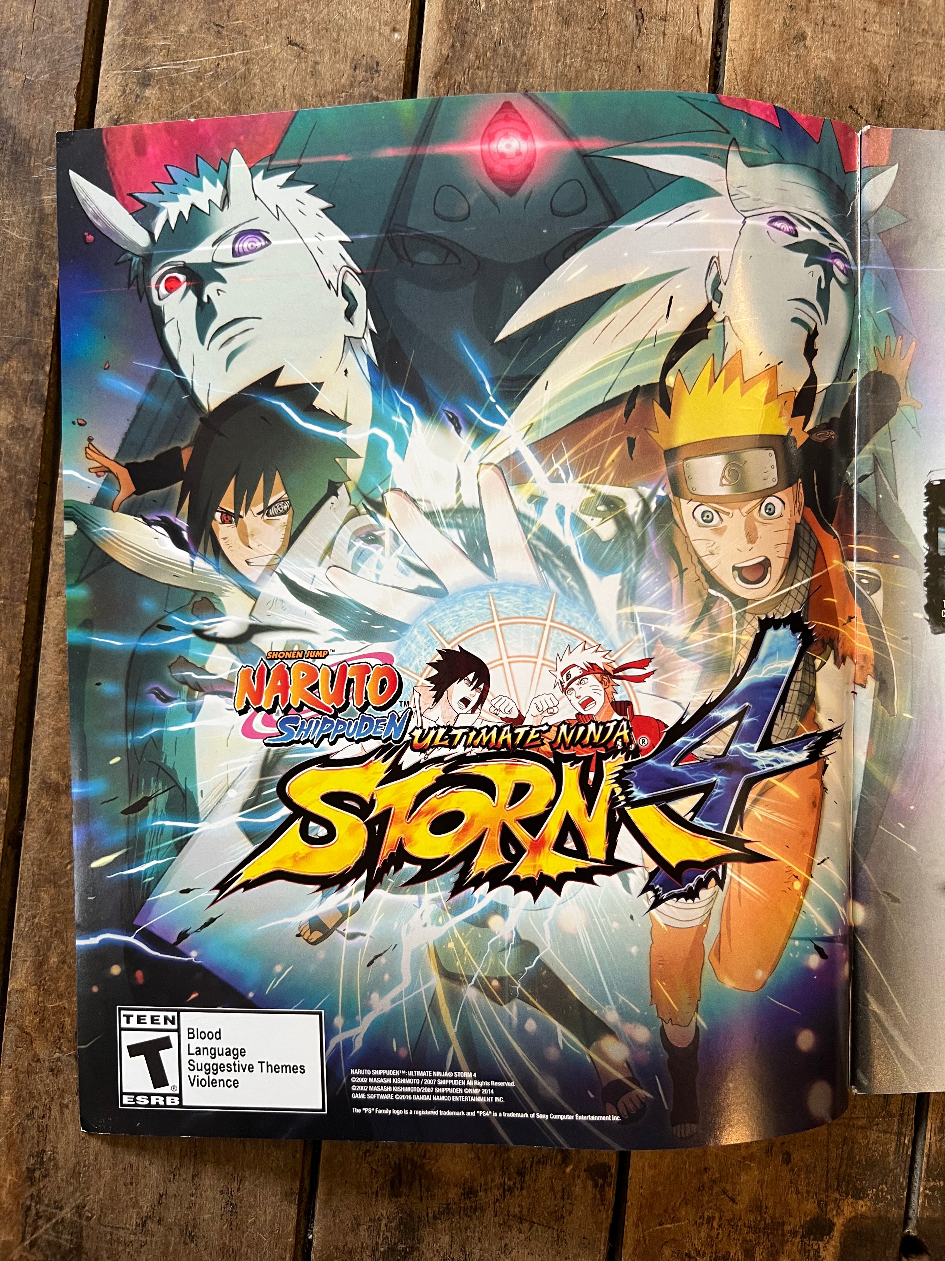 OTAKU USA Magazine - April 2016 - AKAME GA KILL - Anime - Manga - Cosplay