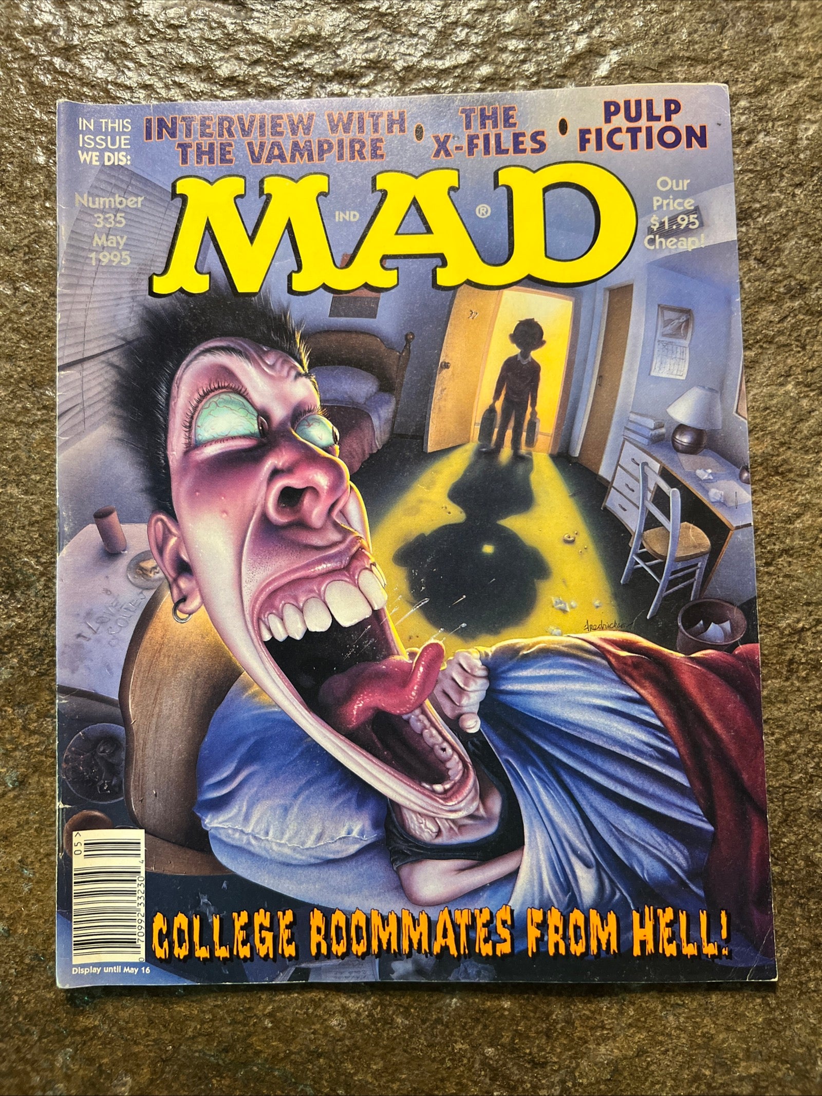 MAD Magazine - May 1995 - Interview With The Vampire- X Files & Pulp Fiction