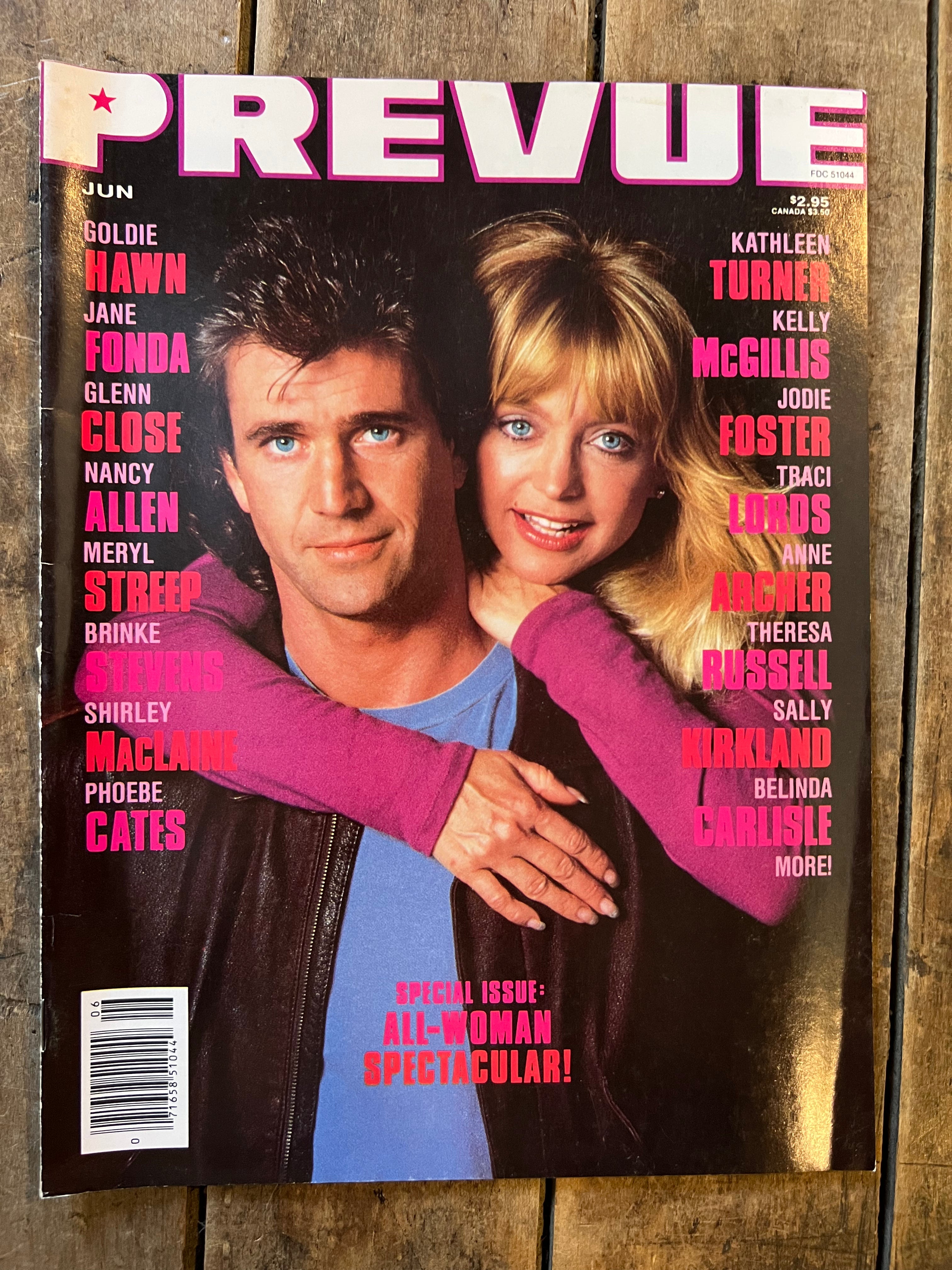 PREVUE Magazine - June 1990 - Mel Gibson & Goldie Hawn - Bird On A Wire Cover
