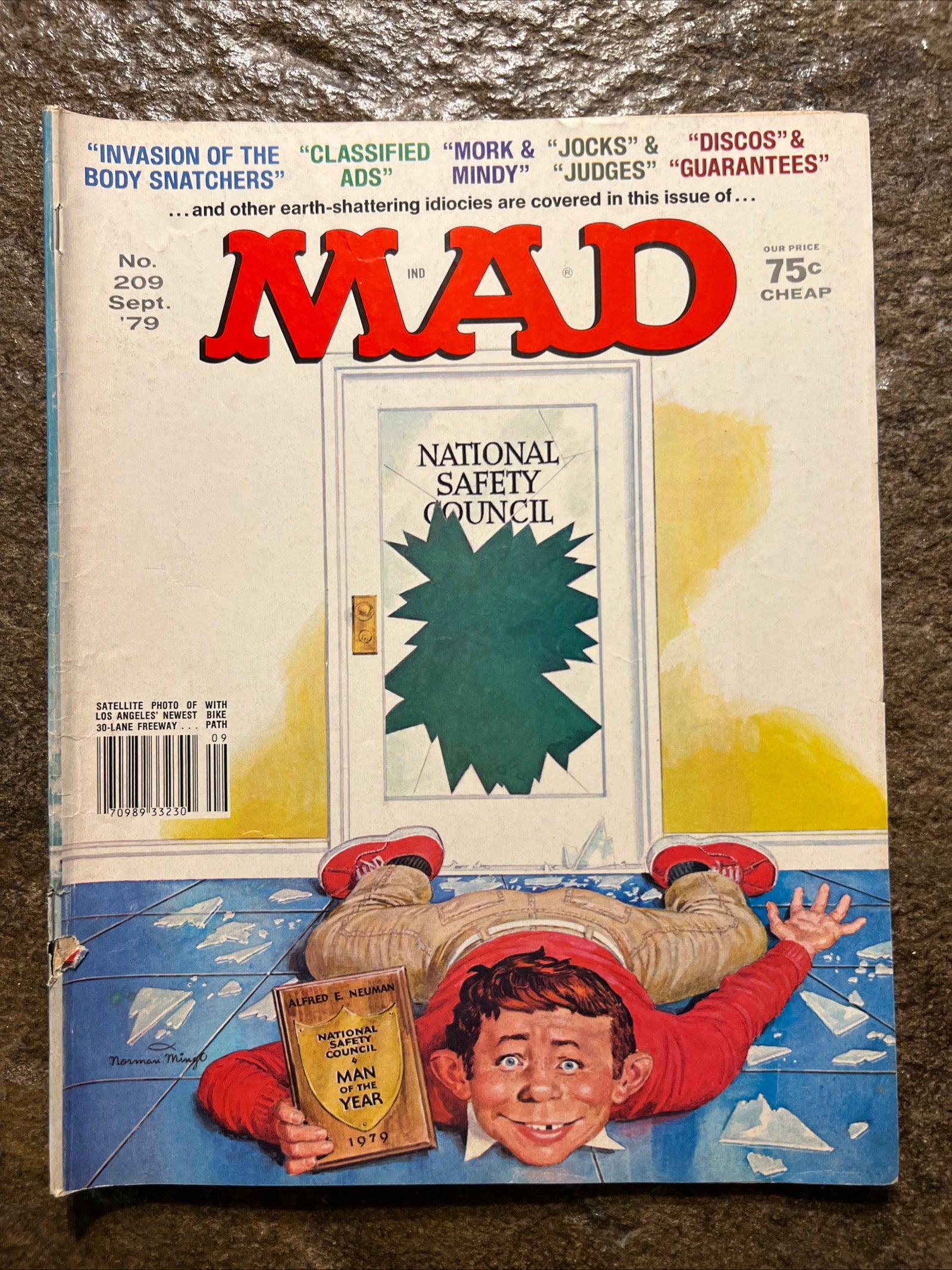 MAD Magazine - September 1979 - Mork & Mindy - Invasion Of The Body Snatchers