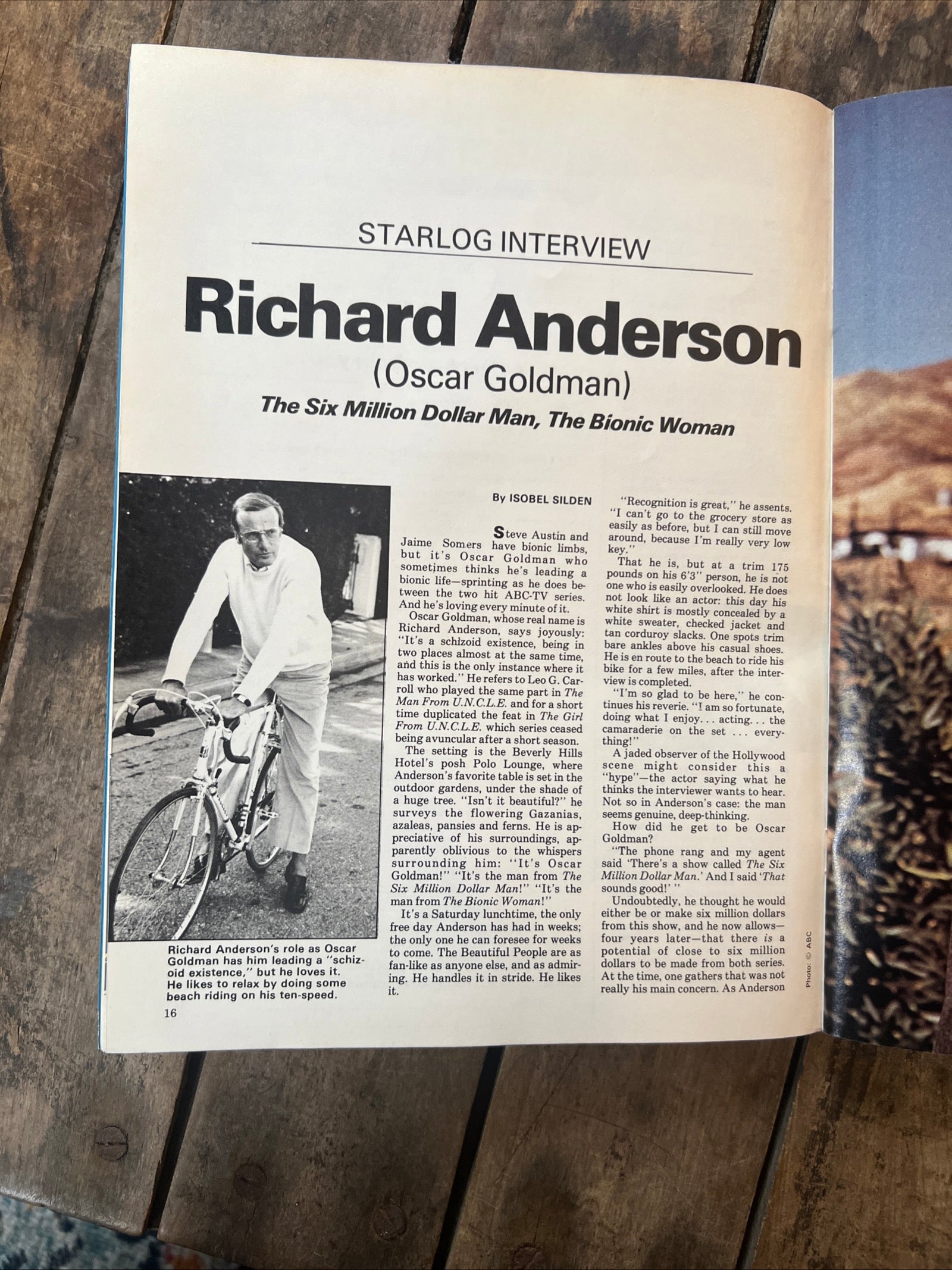 STARLOG Magazine - March 1977 - The Six Million Dollar Man & Bionic Woman Cover