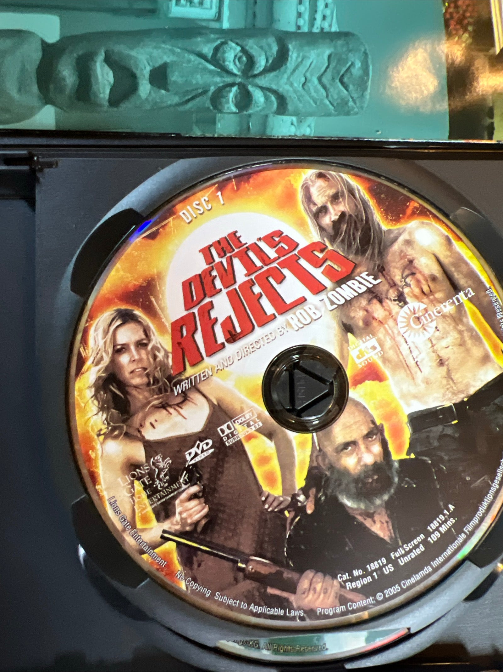 The Devils Rejects: Unrated ( DVD 2005) Western/ Horror [R] By Rob Zombie
