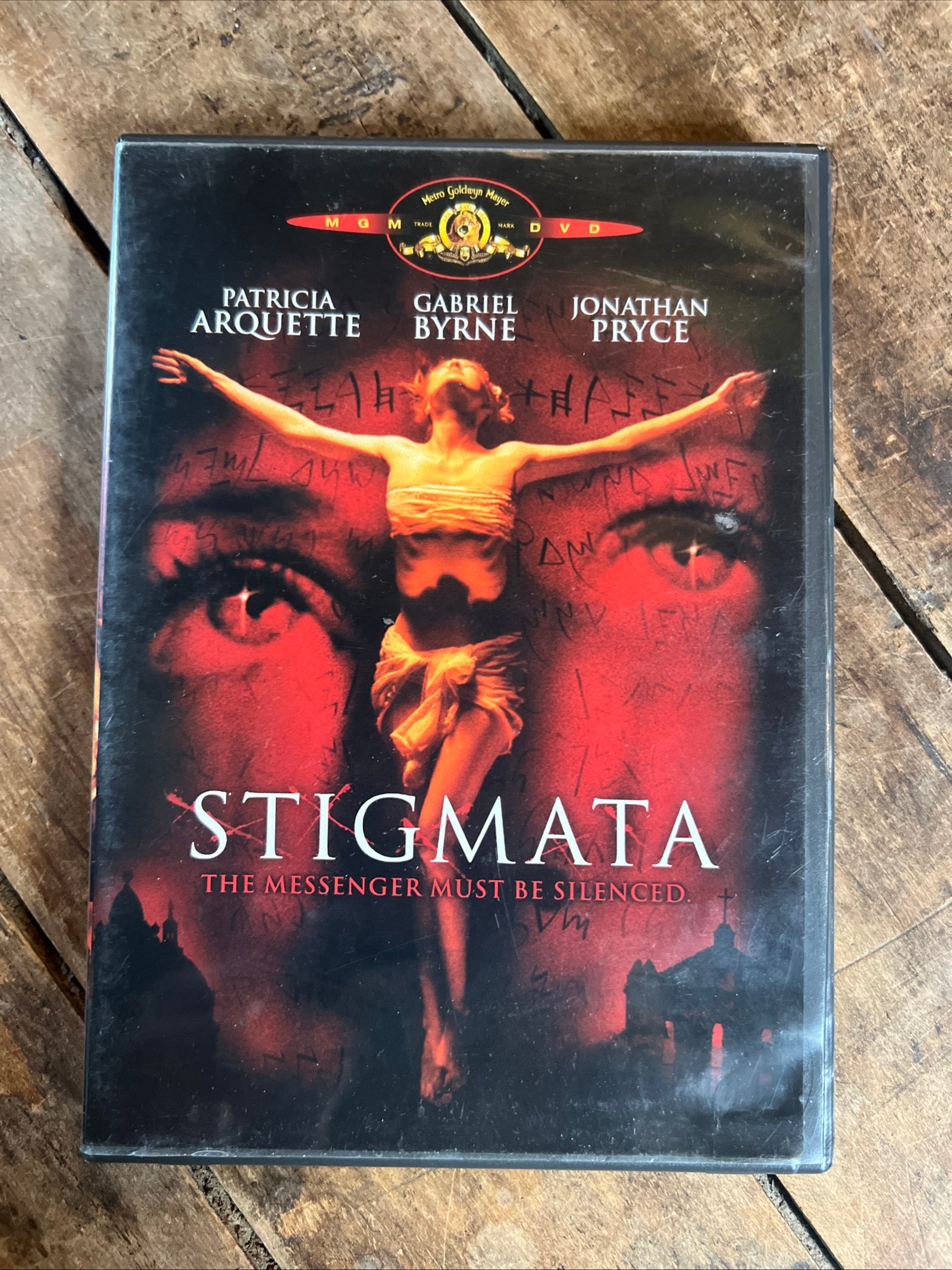 STIGMATA ( DVD 1999) Drama / Horror [R]