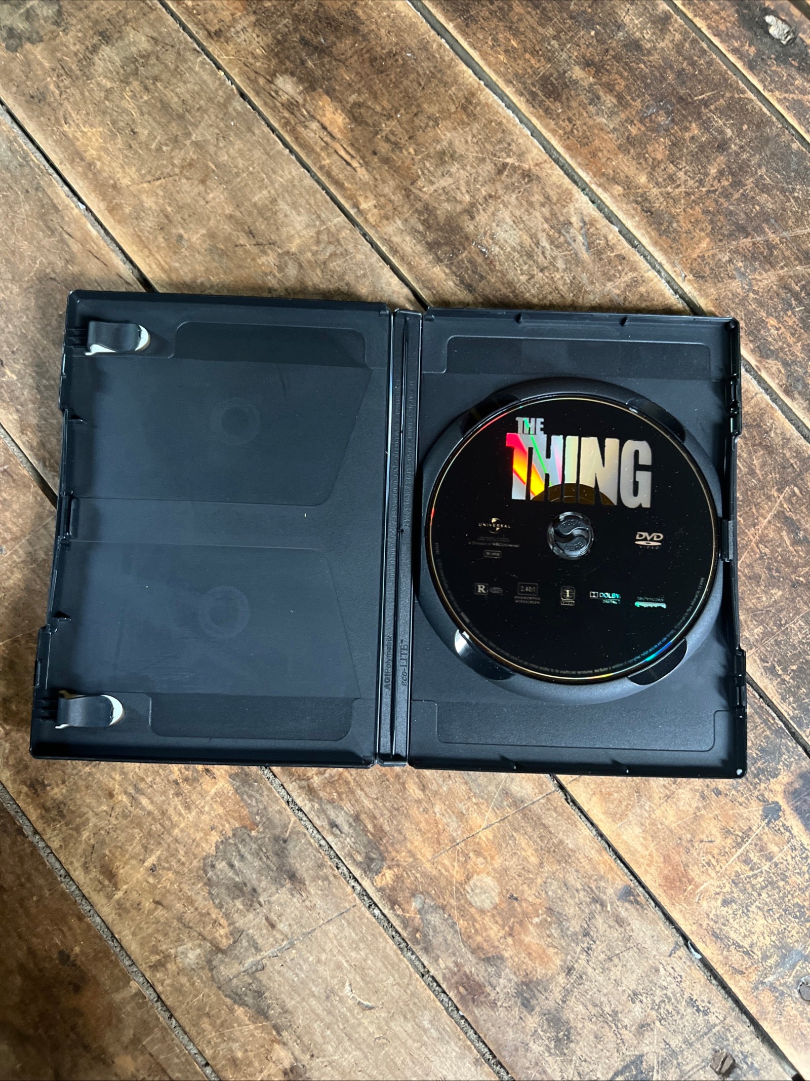 The Thing ( DVD 2011) SCI-Fi / Horror [R]