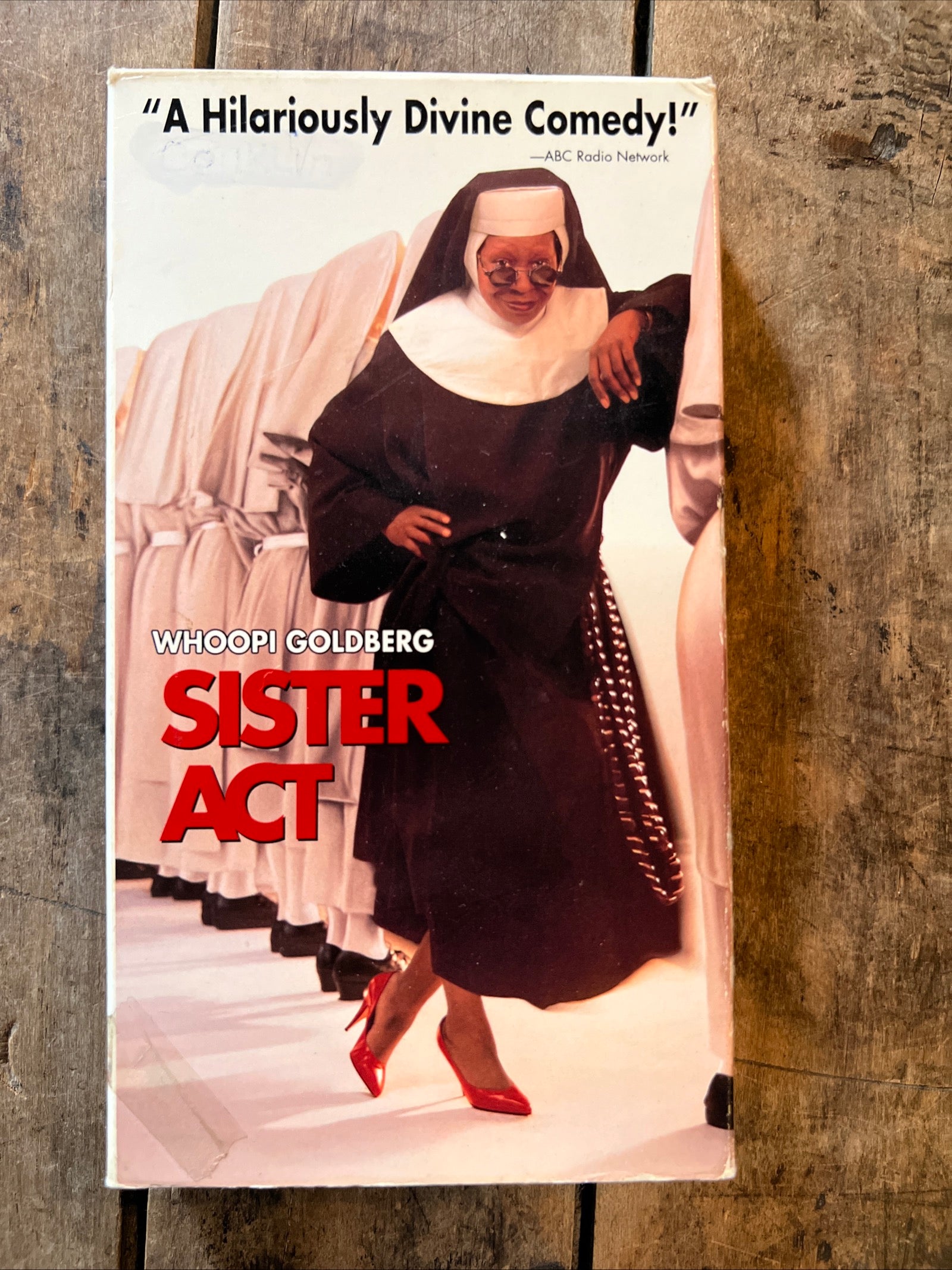 Sister Act ( VHS 1992 ) Starring - Whoopi Goldberg, Kathy Najimy & Harry Keitel