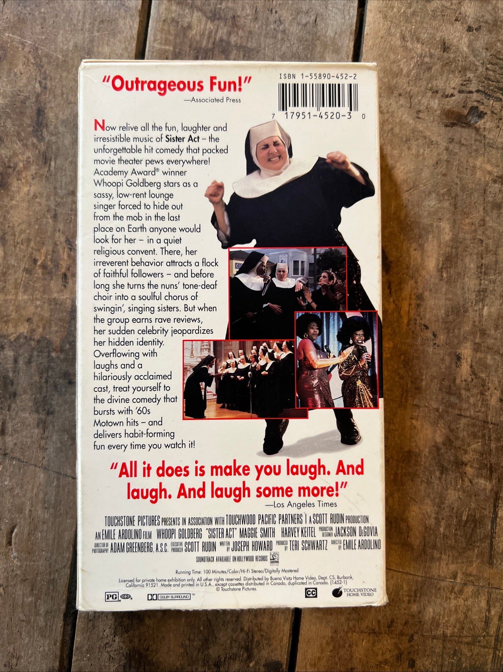 Sister Act ( VHS 1992 ) Starring - Whoopi Goldberg, Kathy Najimy & Harry Keitel