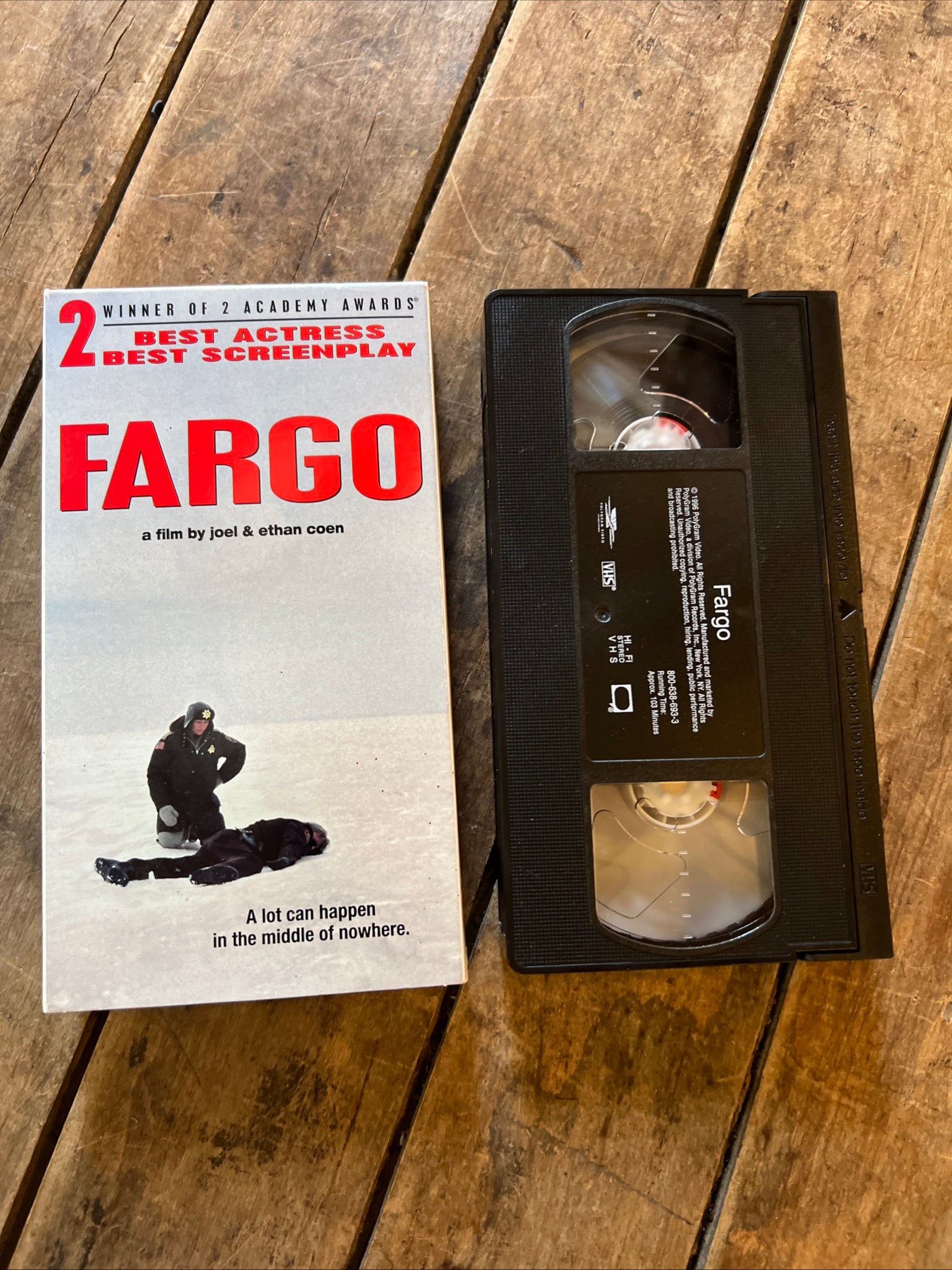 FARGO ( VHS 1996 ) Crime / Thriller - Starring William H. Macy & Steve Buscemi