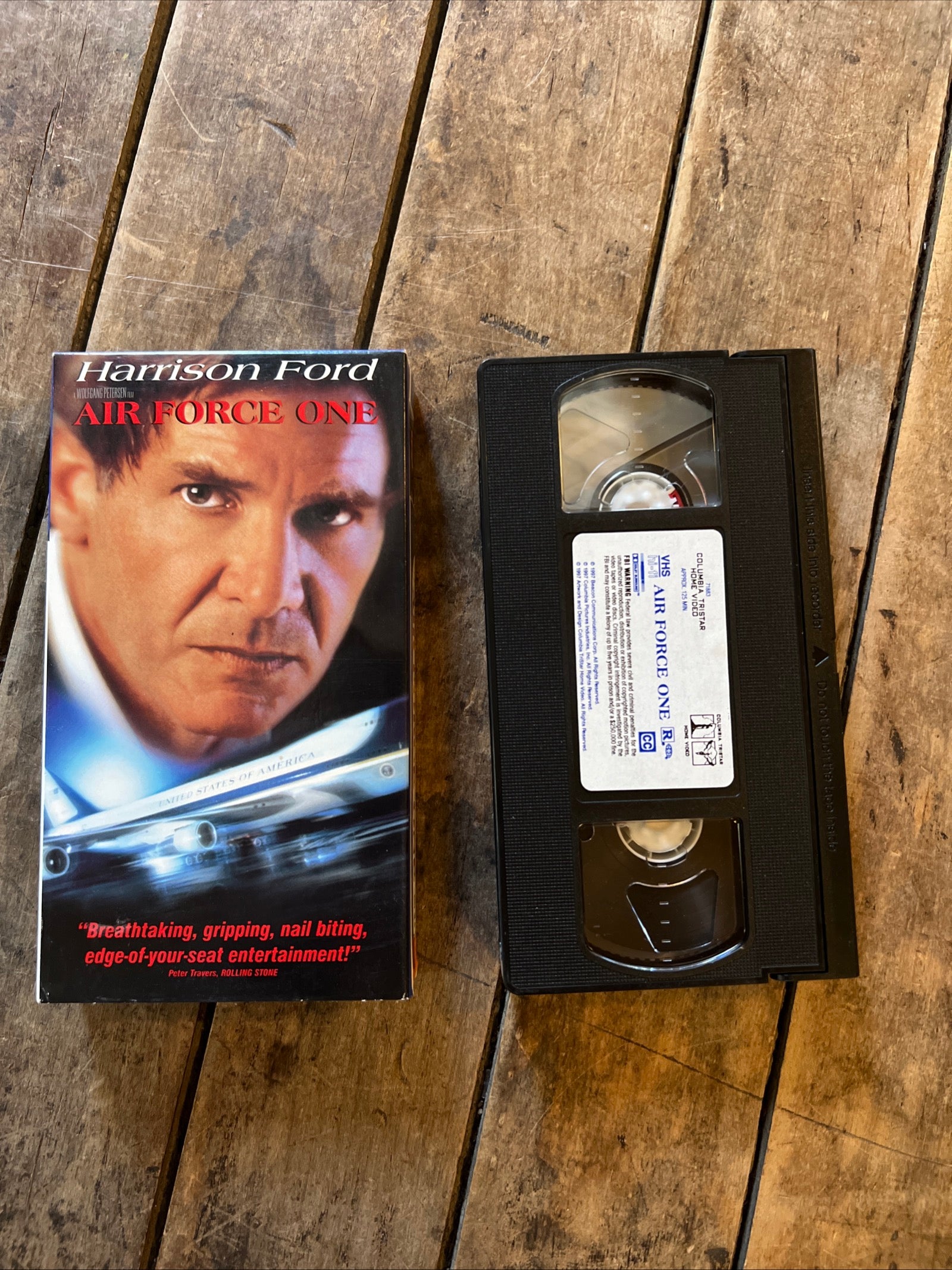 AIR FORCE ONE ( VHS 1997 ) Action / Thriller - Starring Harrison Ford