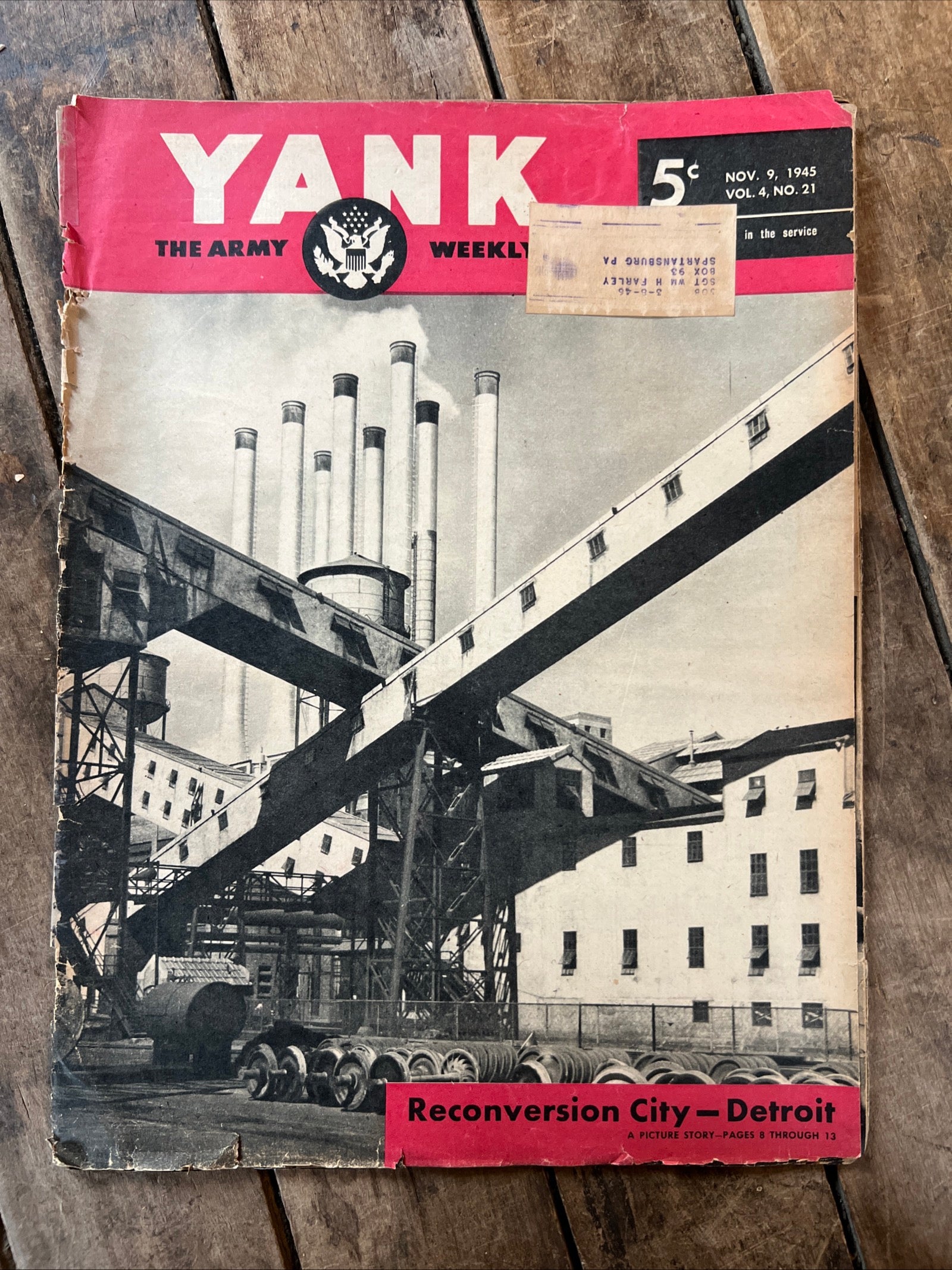 YANK The Army Weekly Magazine- November 1945 ( Volume 4, No 21 ) Newspaper