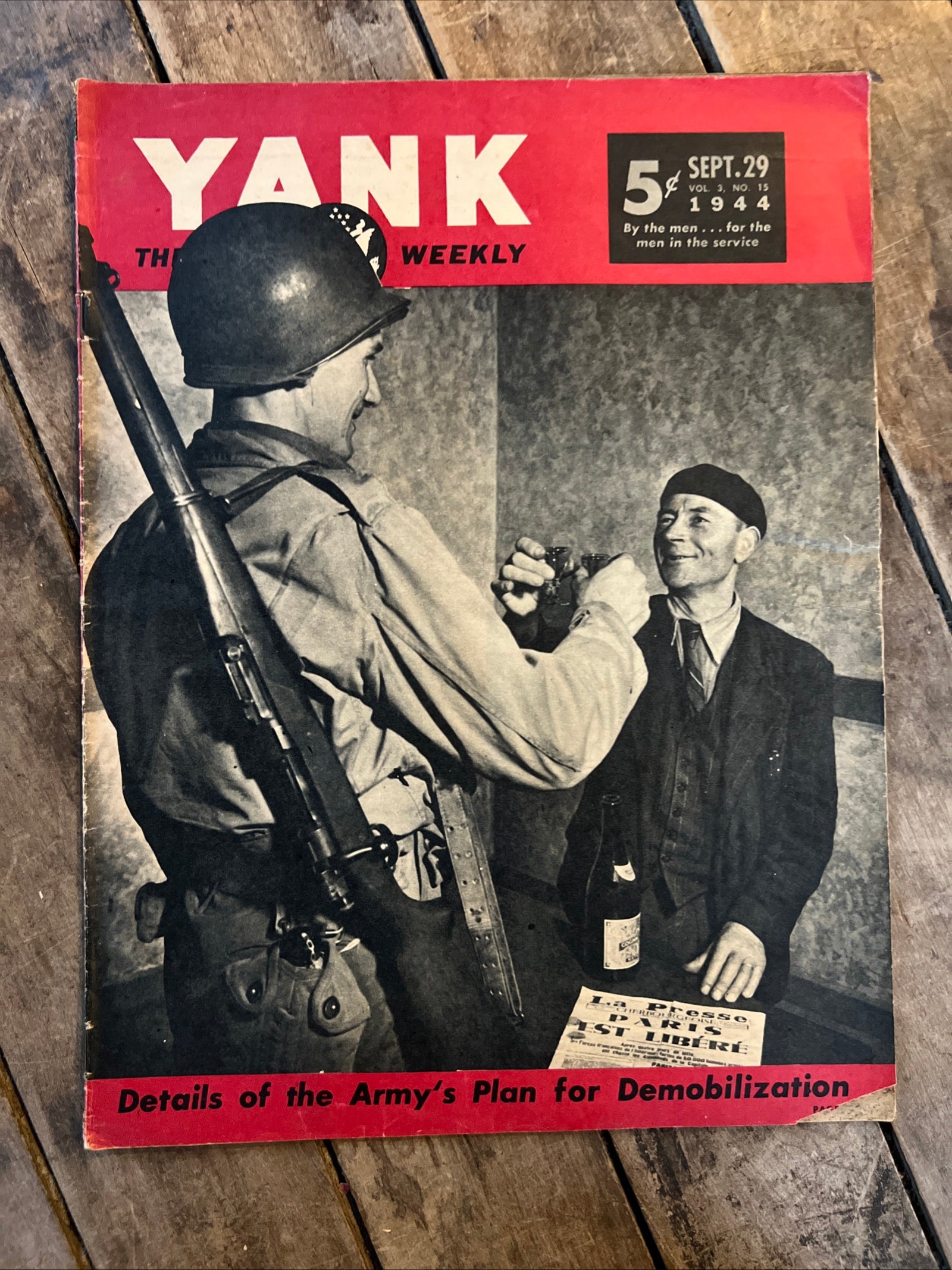 YANK The Army Weekly Magazine- September 1944 ( Volume 3, No 15 ) Newspaper