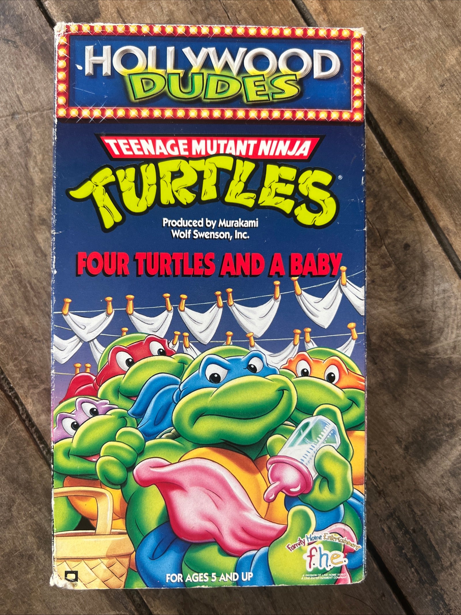 Teenage Mutant Ninja Turtles: Four Turtles and a Baby ( VHS 1992 Family Home Entertainment )