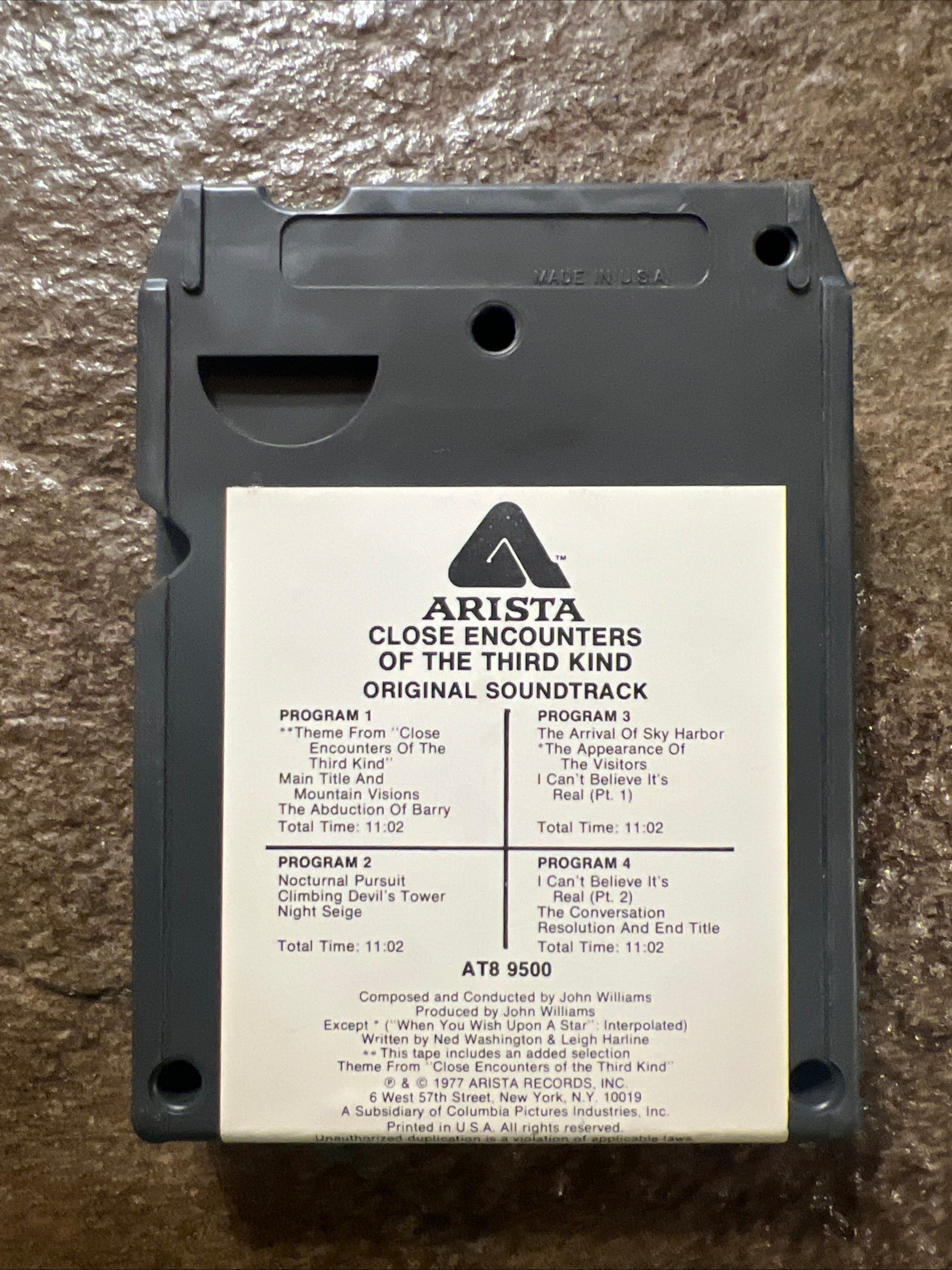 Close Encounters Of The Third Kind ( Original Motion Picture Soundtrack) - 1977 Arista Records - 8 Track Tape