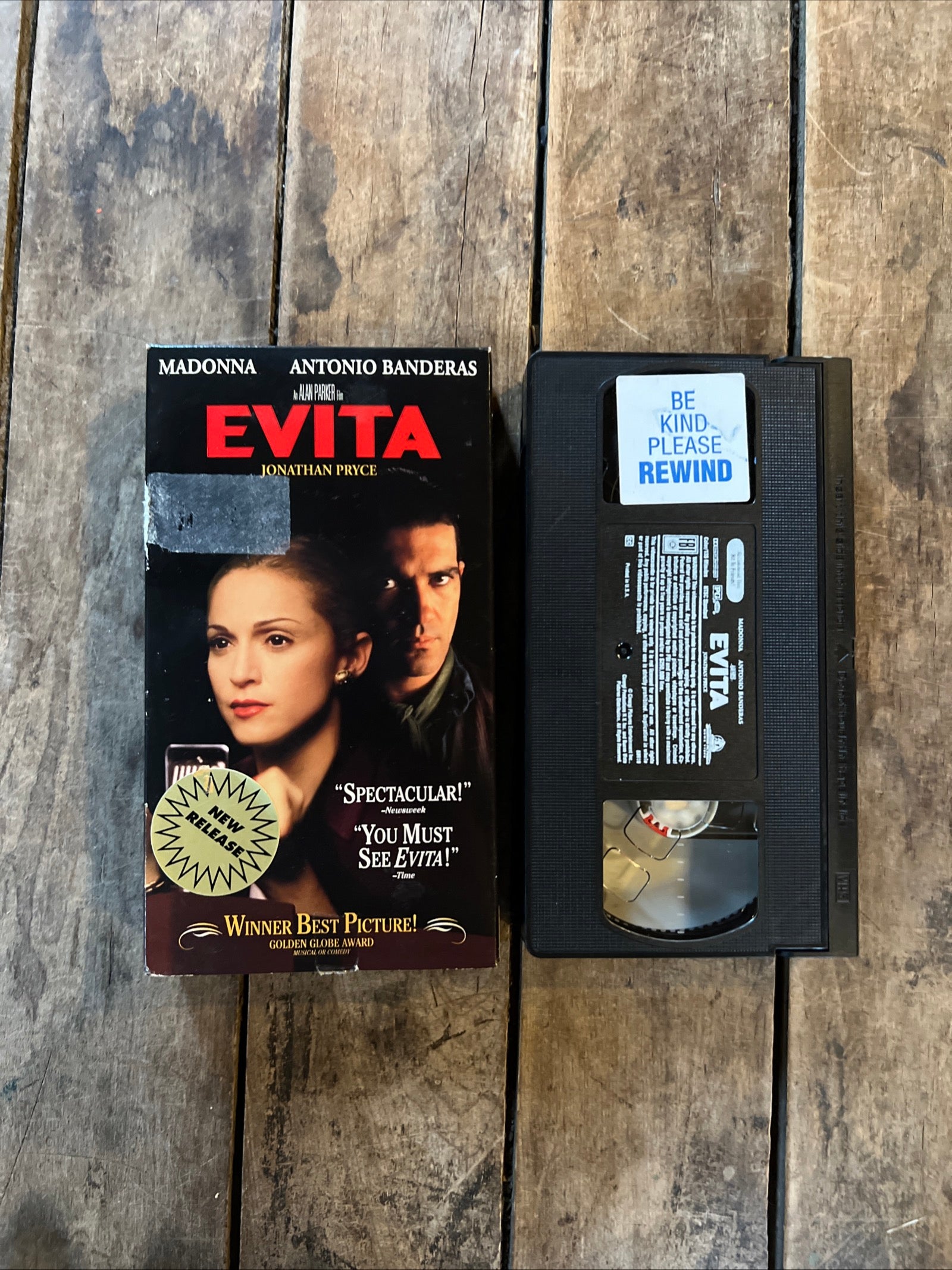 EVITA ( VHS 1996 ) Musical / Drama [PG]