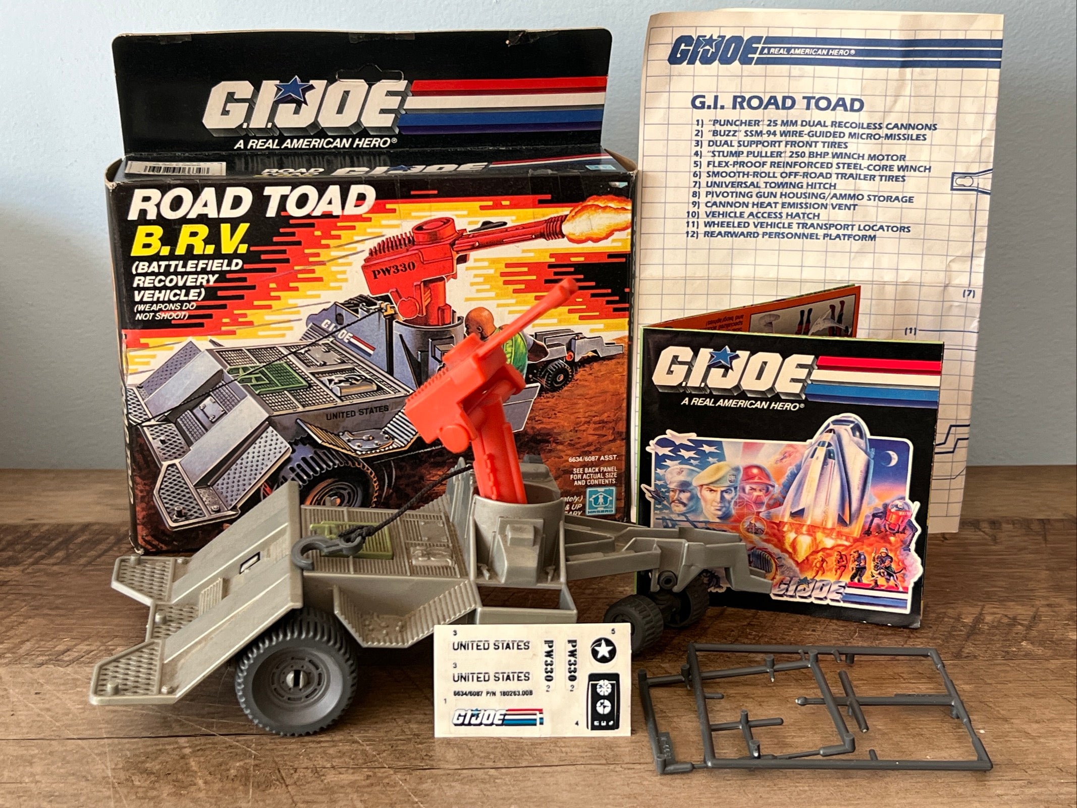 1987 Hasbro GI JOE - Road Toad B.R.V. - Original Box