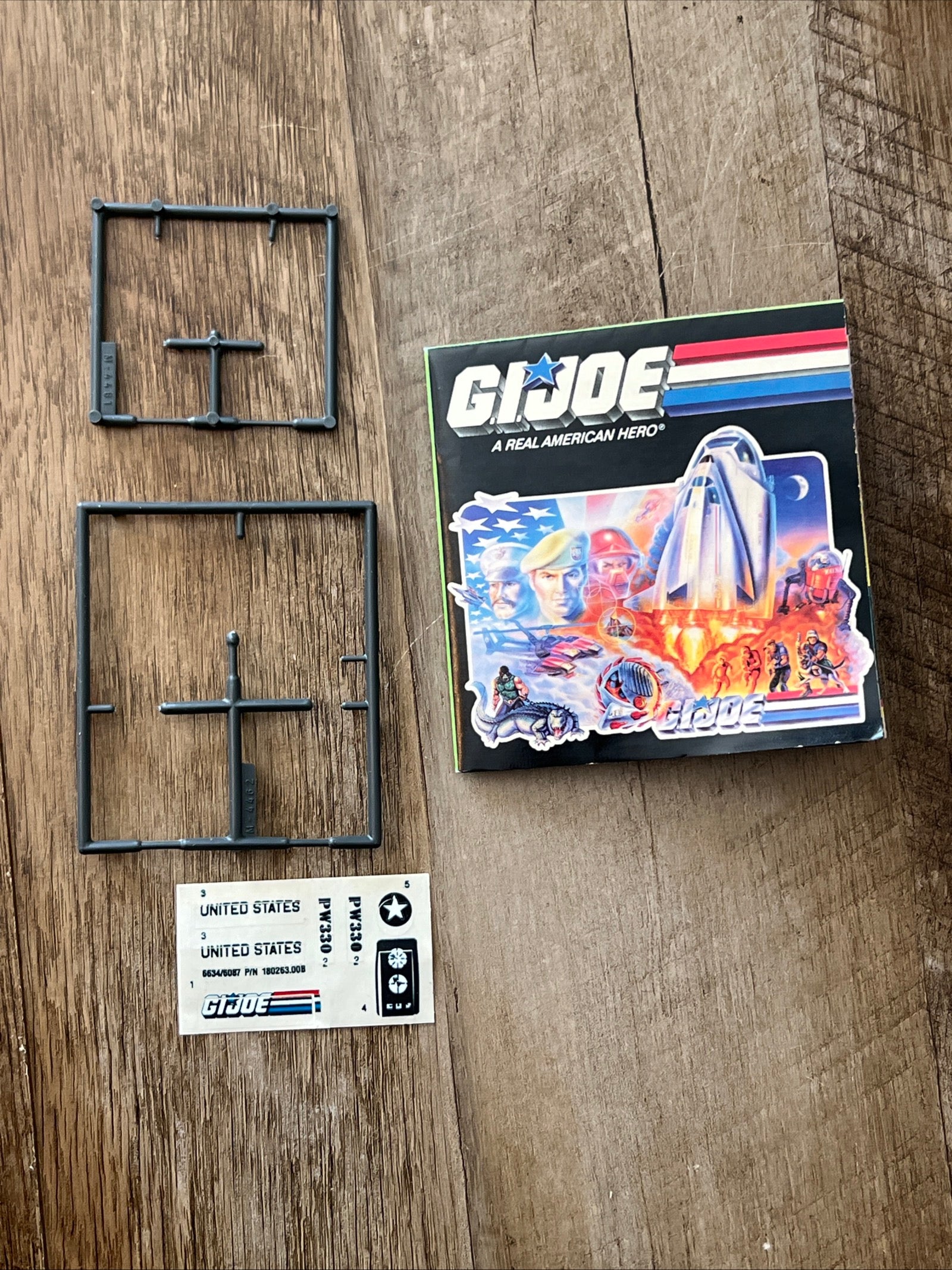 1987 Hasbro GI JOE - Road Toad B.R.V. - Original Box