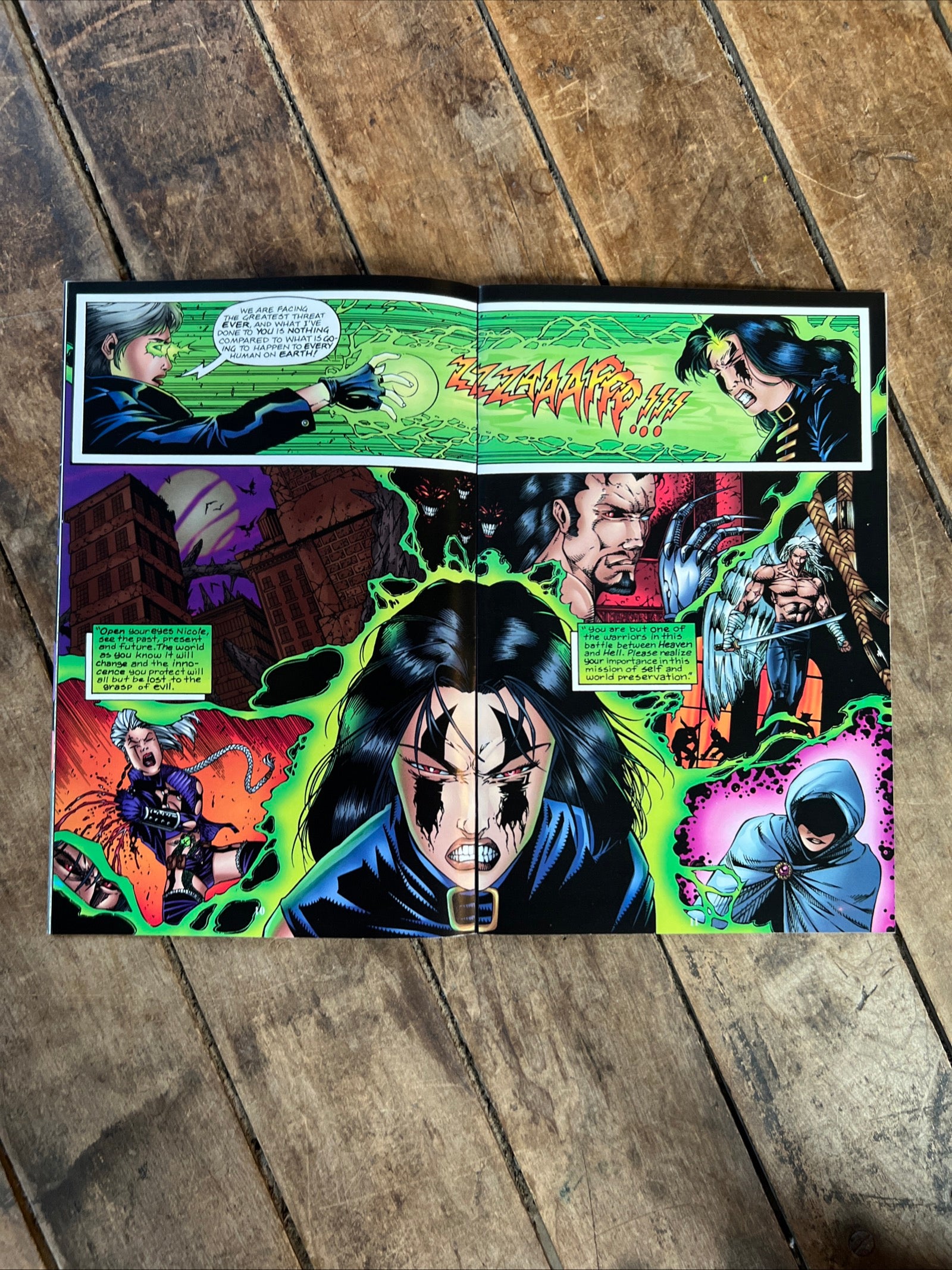 Razor: Torture #1 ( 1996 ) London Night Studios