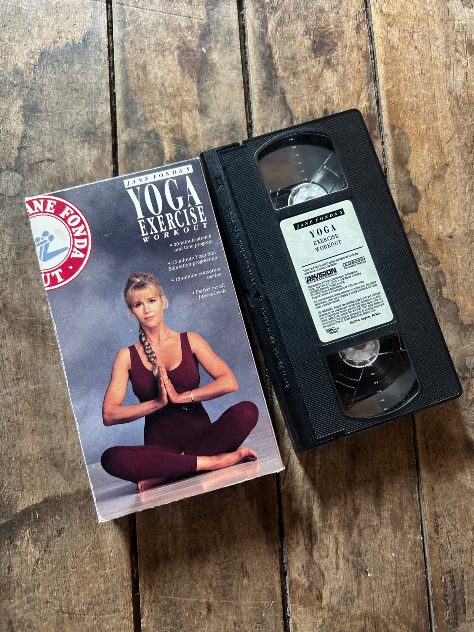 Jane Fonda’s YOGA EXERCISE Workout ( VHS 1993 )