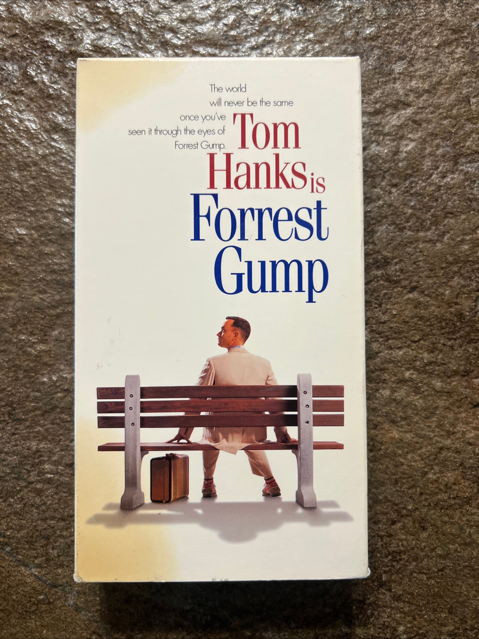 Forest Gump ( VHS 1994 ) Comedy/ Romance [PG-13] Starring Tom Hanks