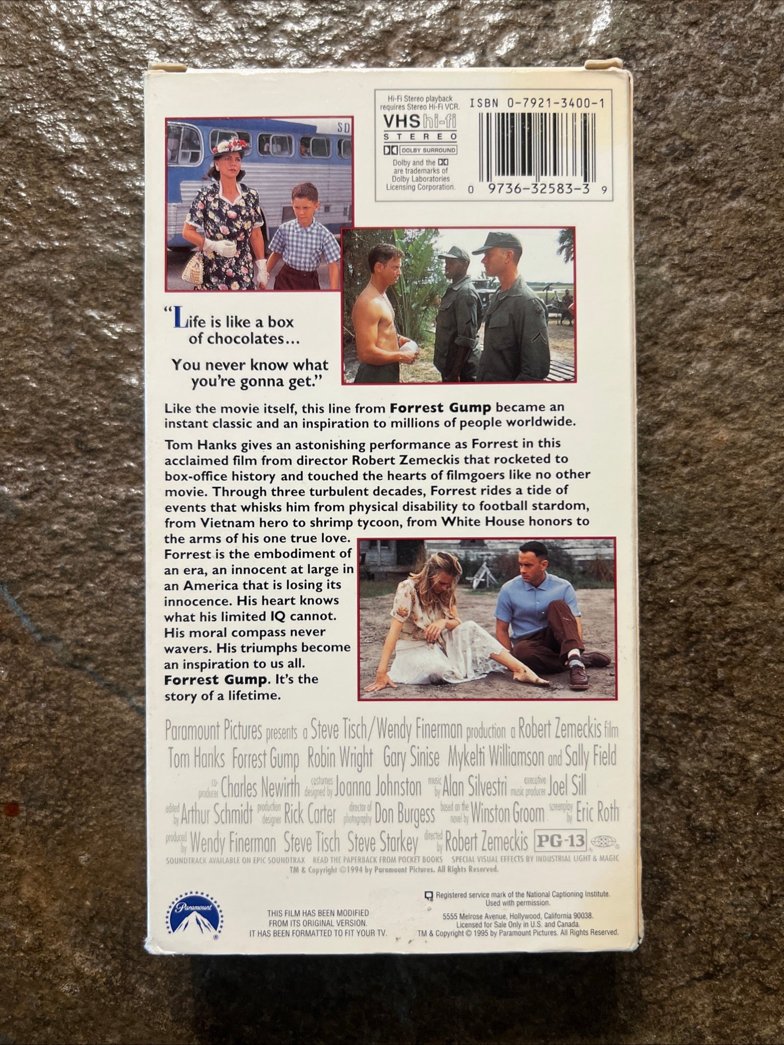 Forest Gump ( VHS 1994 ) Comedy/ Romance [PG-13] Starring Tom Hanks