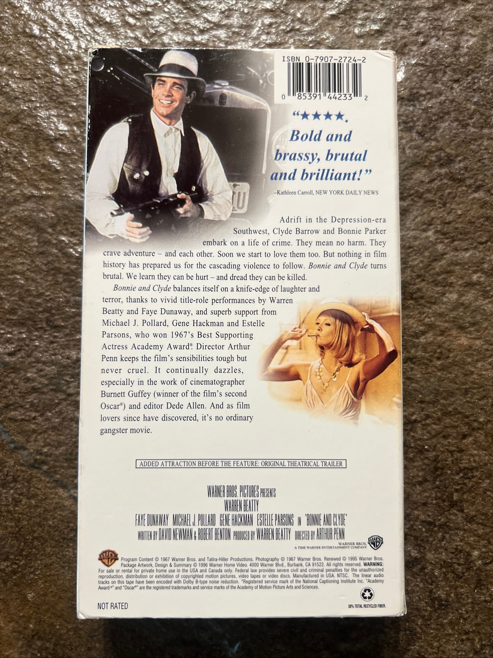 Bonnie and Clyde ( VHS 1967 ) Crime / Romance [R]