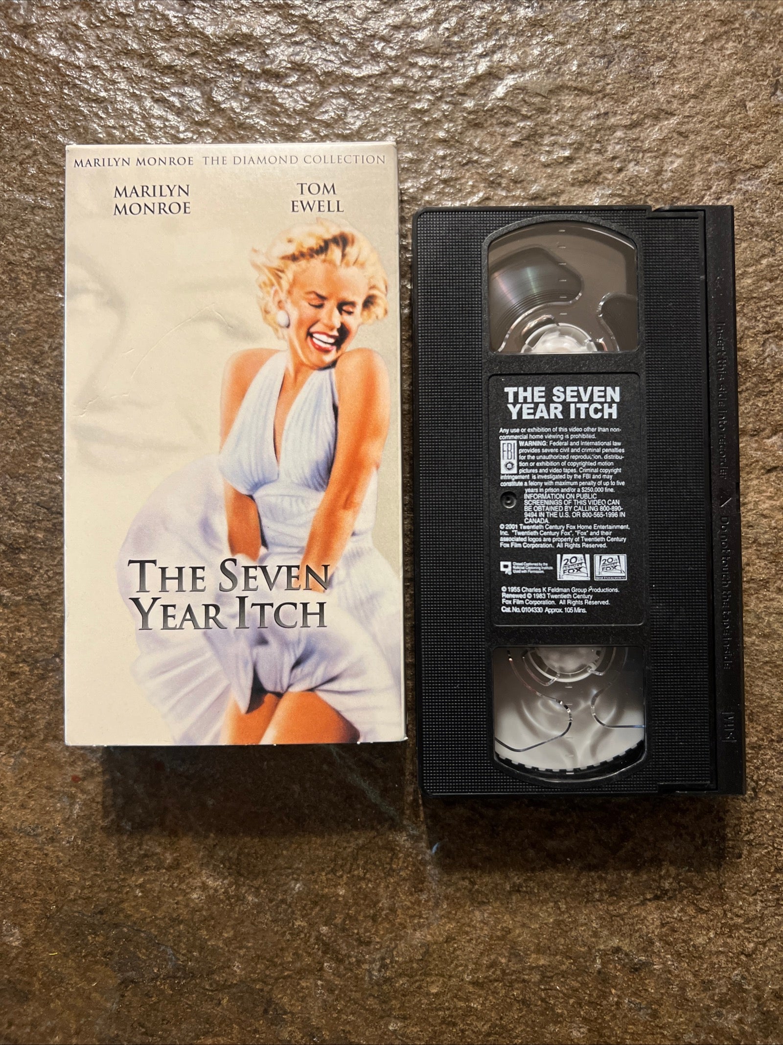 The Seven Year Itch ( VHS 1955 ) Crime / Romance [NR] Starring Marilyn Monroe