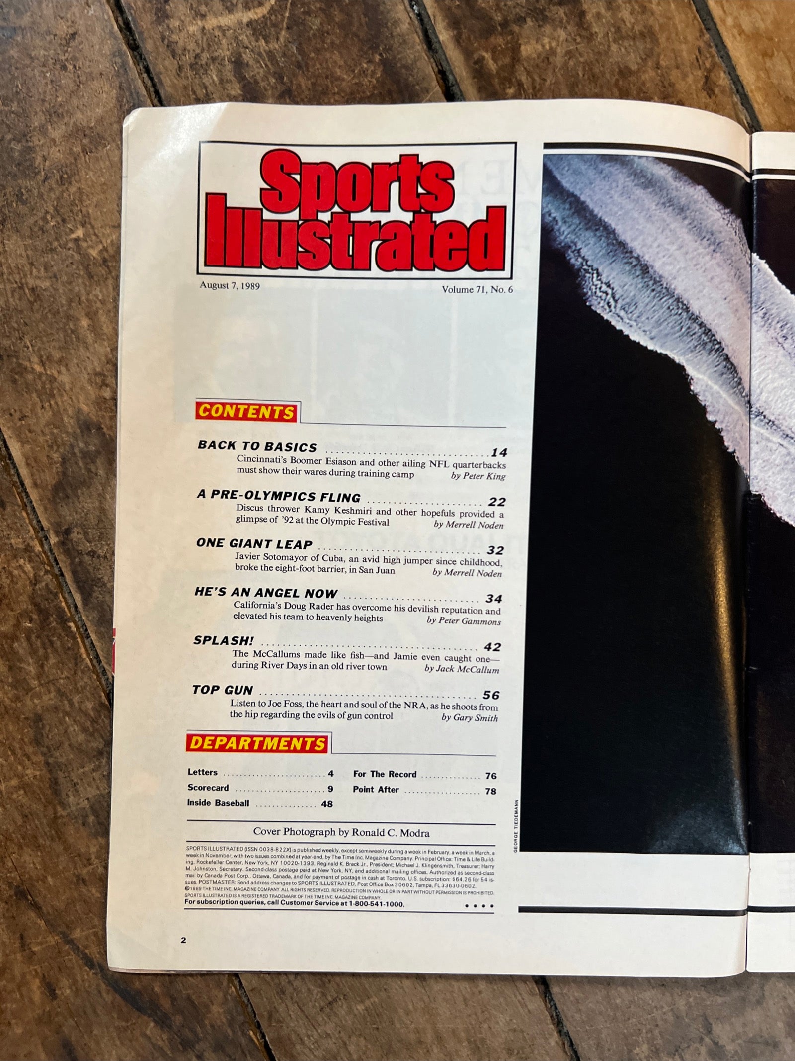 Sports Illustrated Magazine - August 1989 - NFL Cincinnati Bengals Boomer Esiason